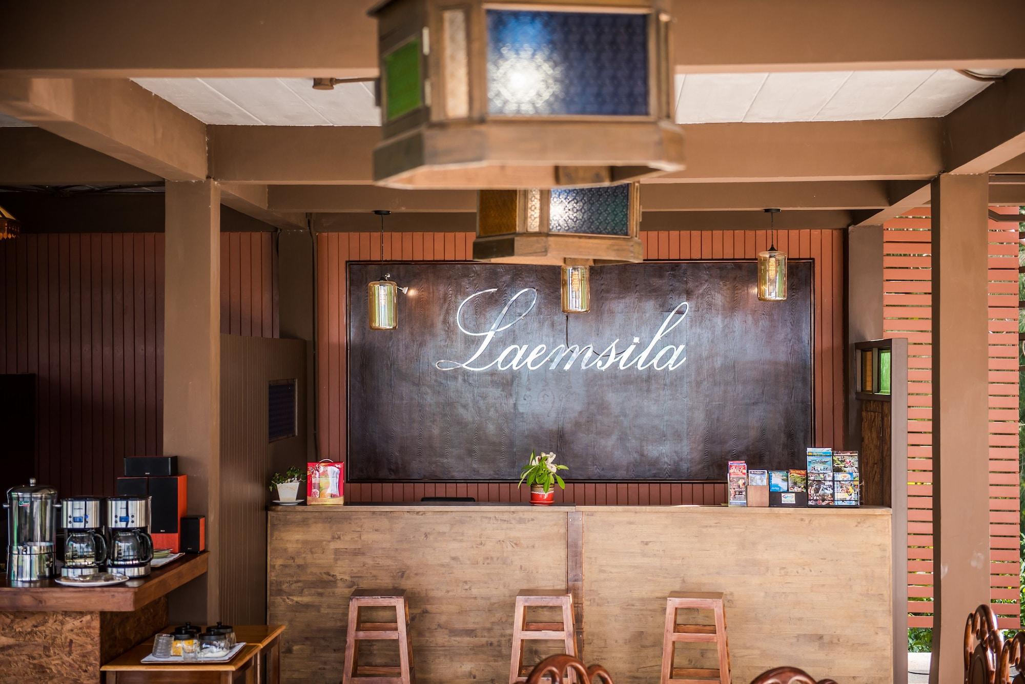 Vista Lobby Laem Sila Resort