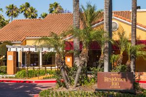 Paquete - Clementine Hotel & Suites Anaheim