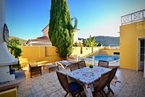 Alquiler Vacacional - House in Tauro with private swimming pool