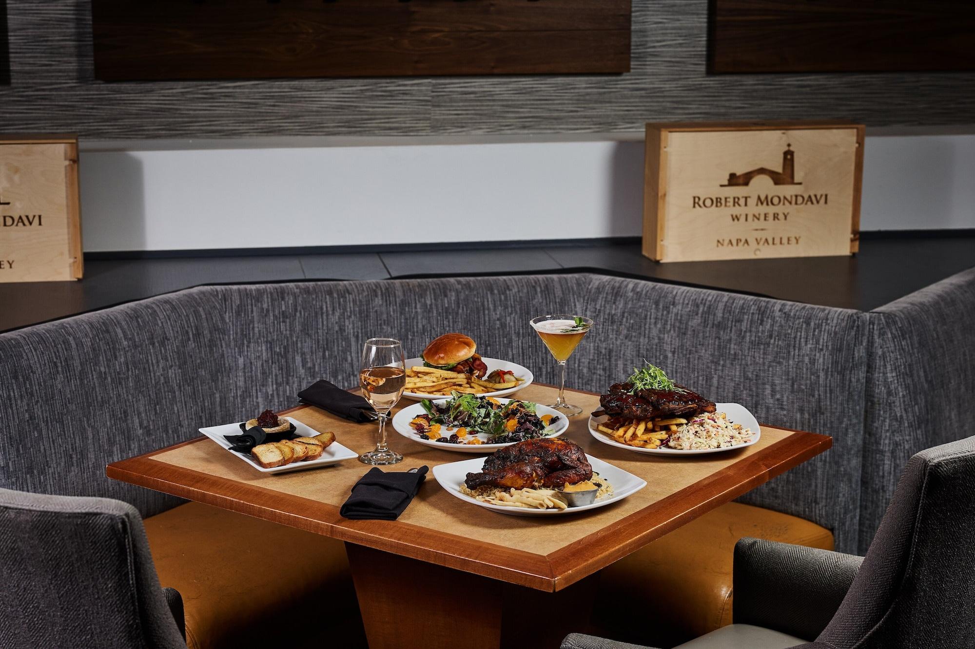 Restaurant Renaissance Chicago O'Hare Suites Hotel