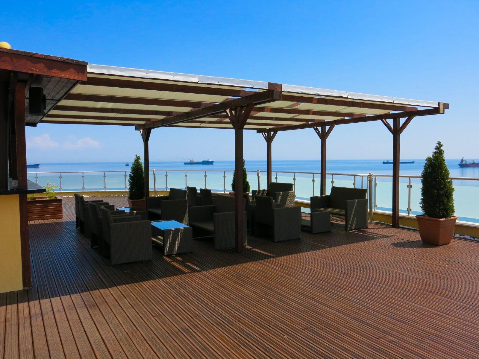 Bar/Salón Albizia Hotel