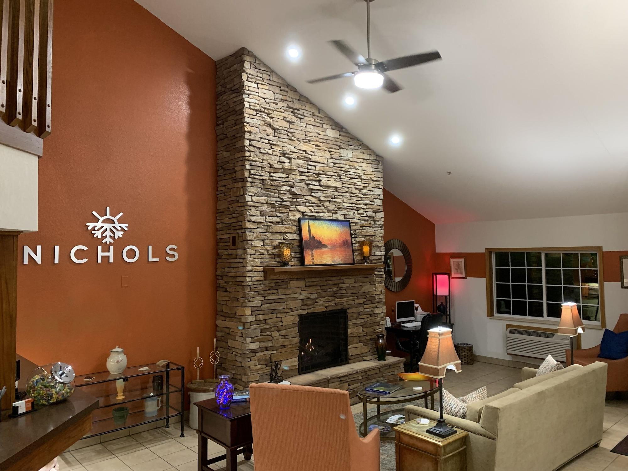 Vista Lobby Nichols Inn of Red Wing