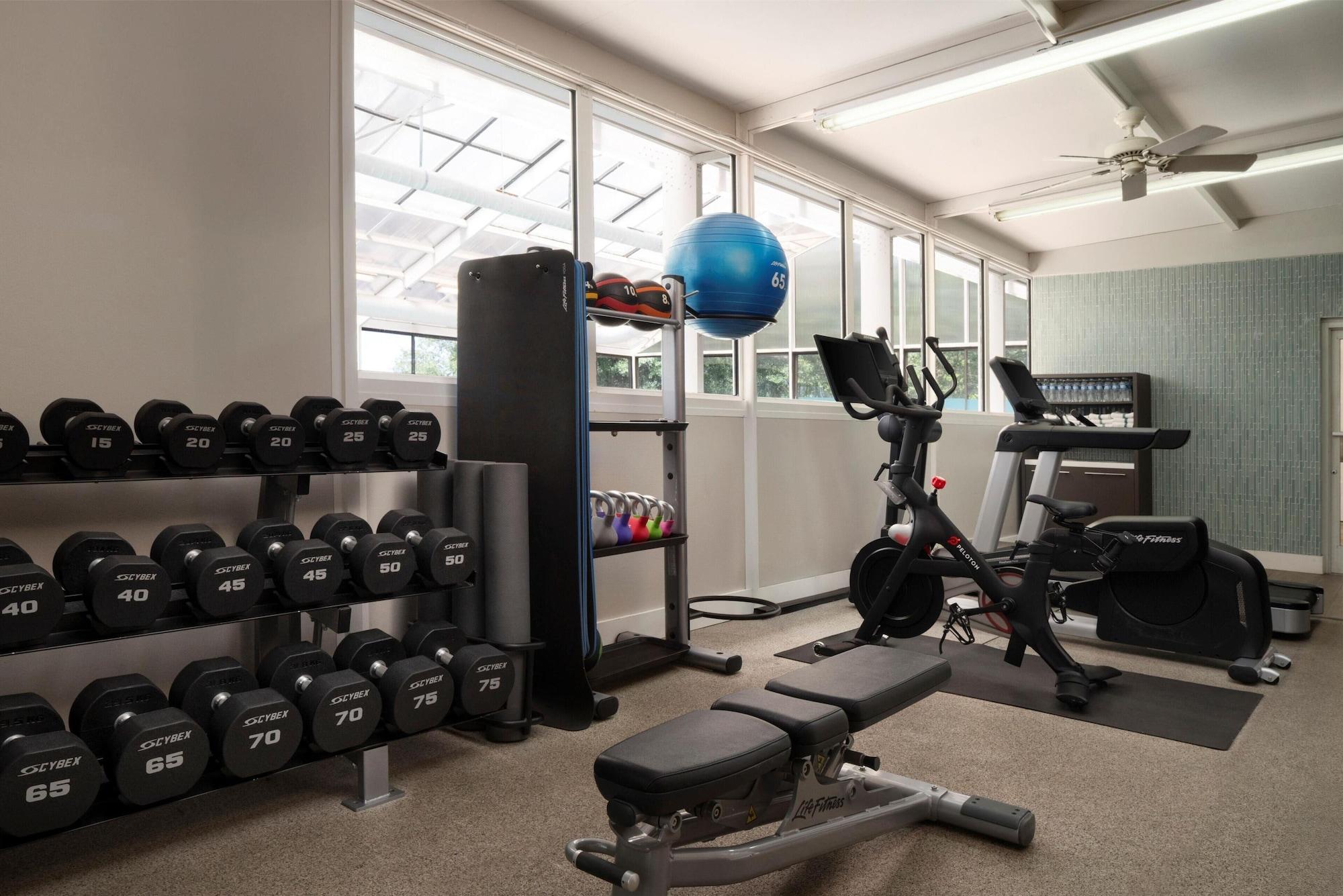 Gimnasio DoubleTree by Hilton Richmond - Midlothian