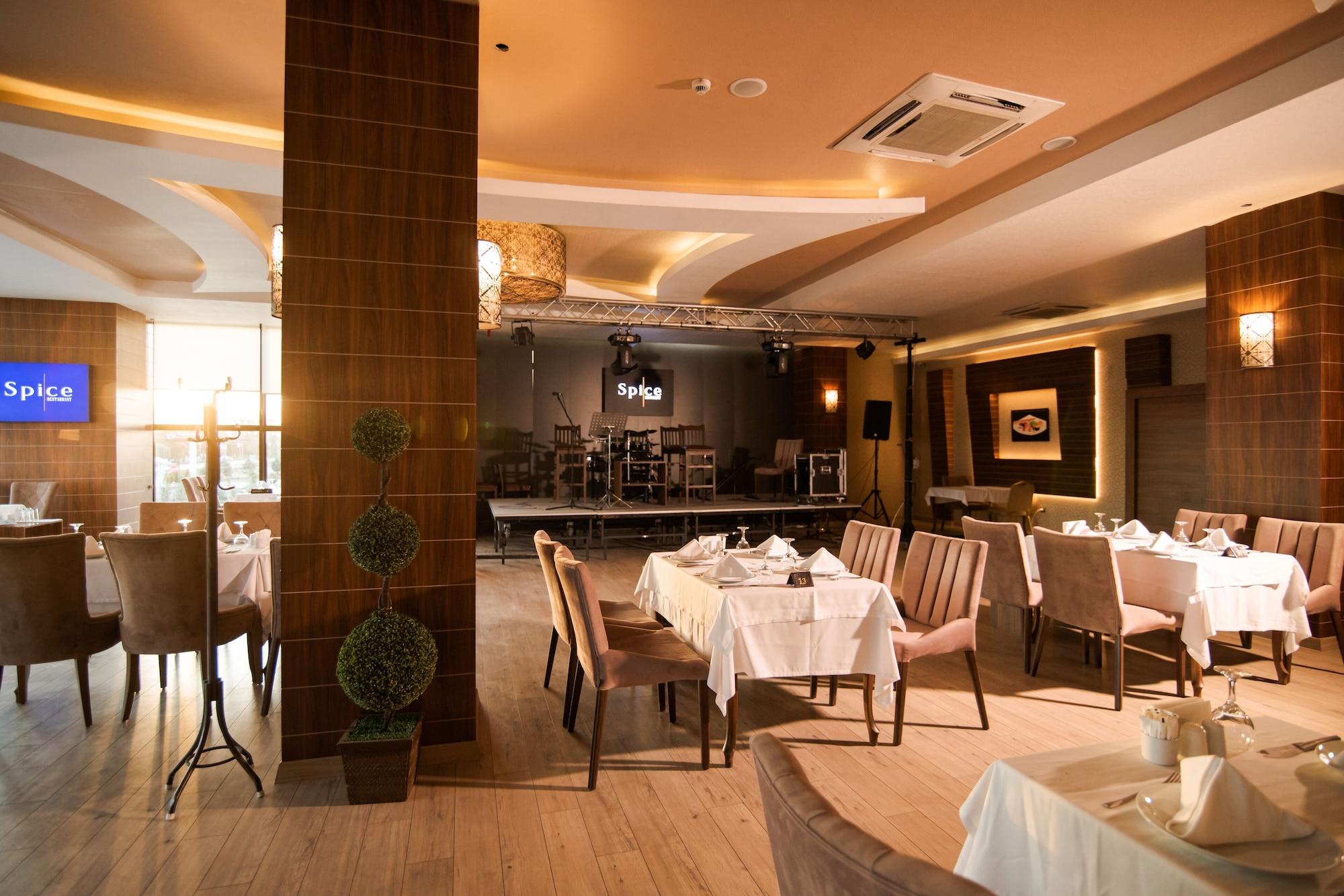 Restaurant Grand Hotel & Convention Center Karaman
