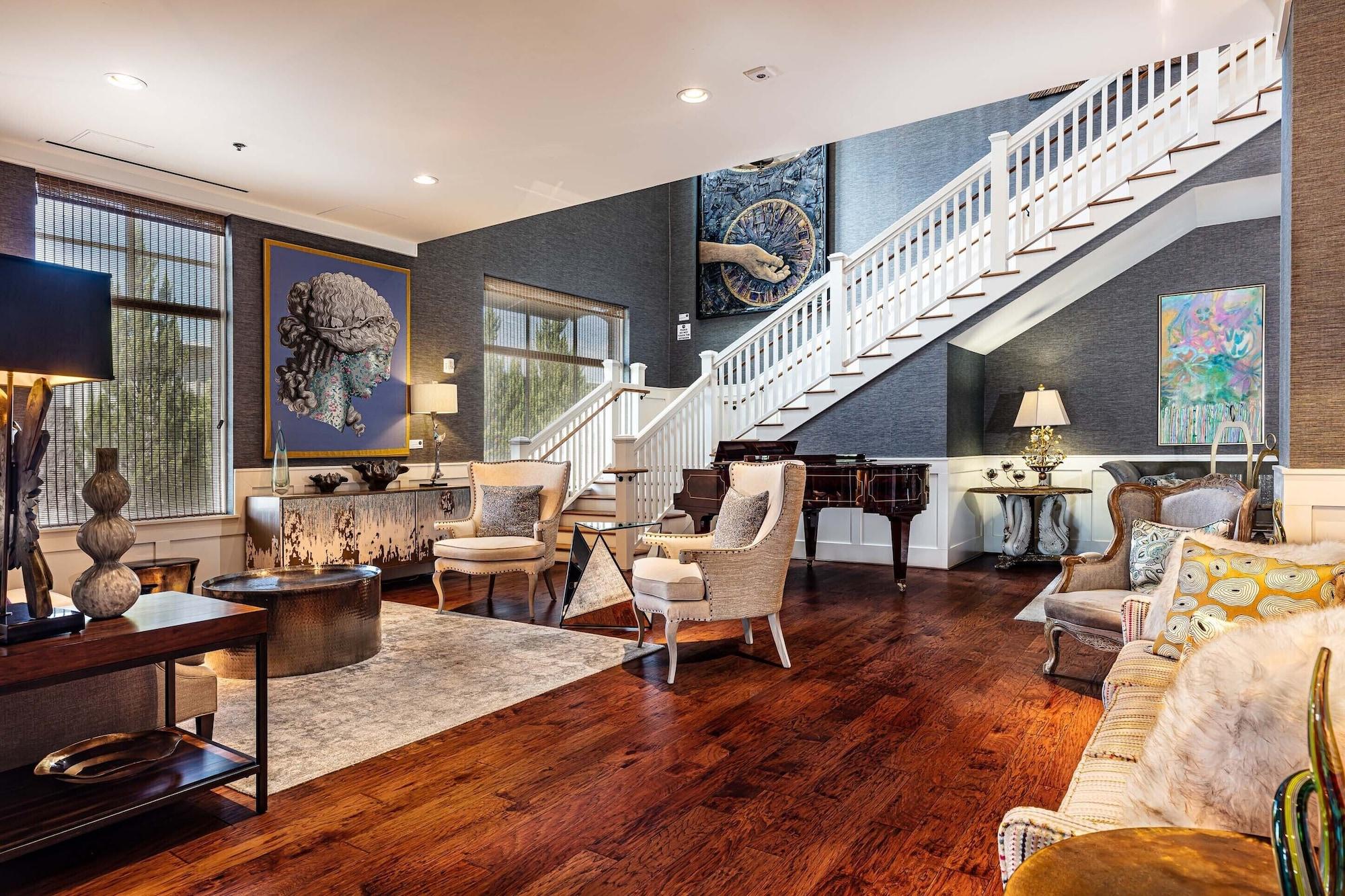 Vista Lobby The Inn at the Crossroads