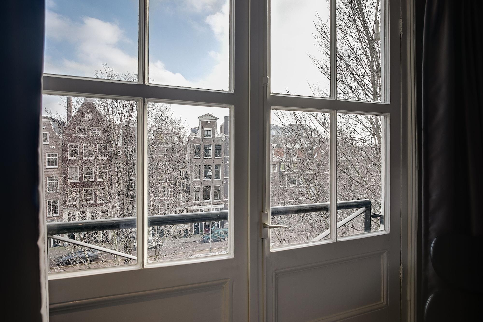 Equipamiento de Habitación The Sixteen