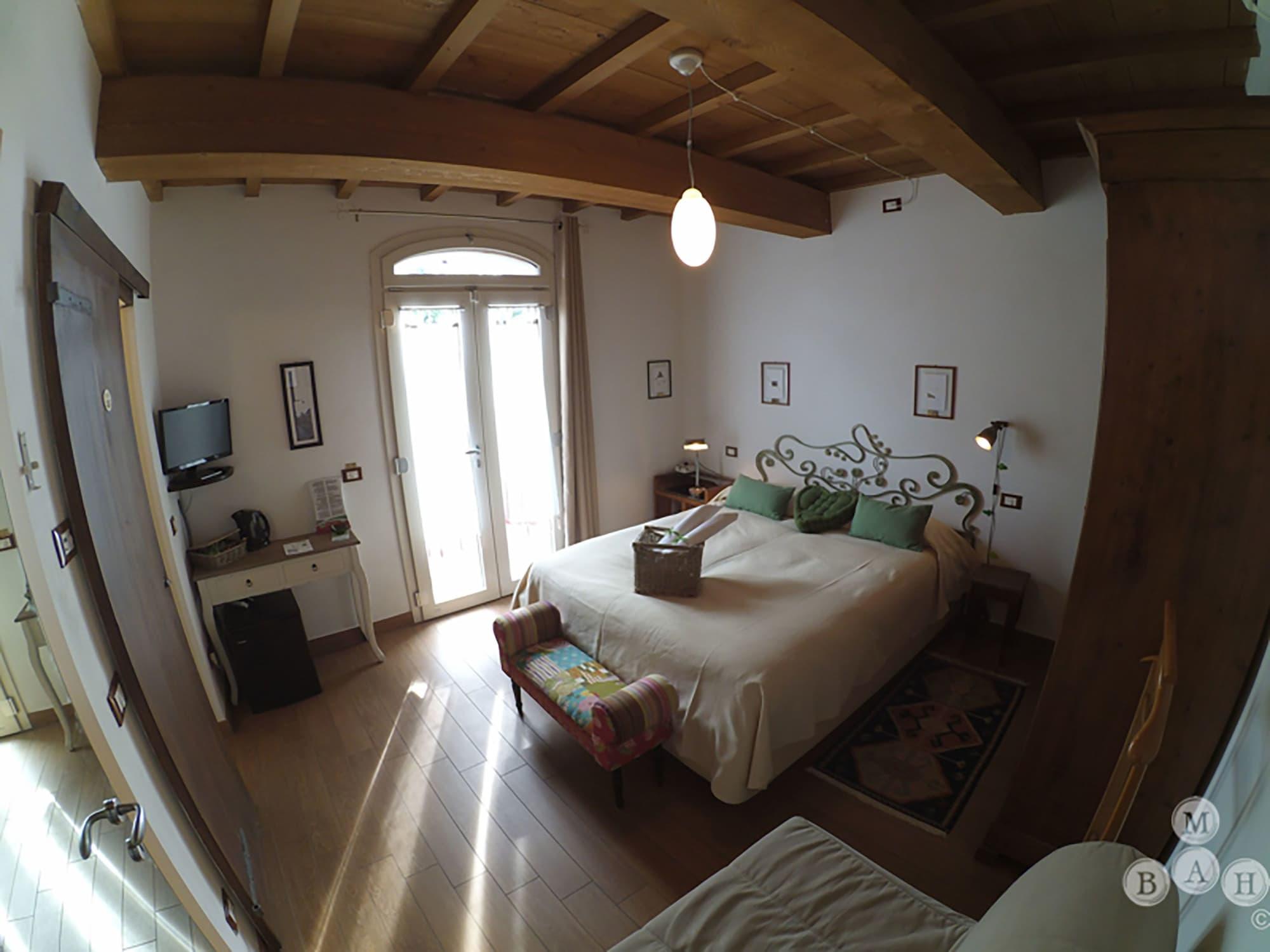 Varios Ai Frutti di una Volta B&B