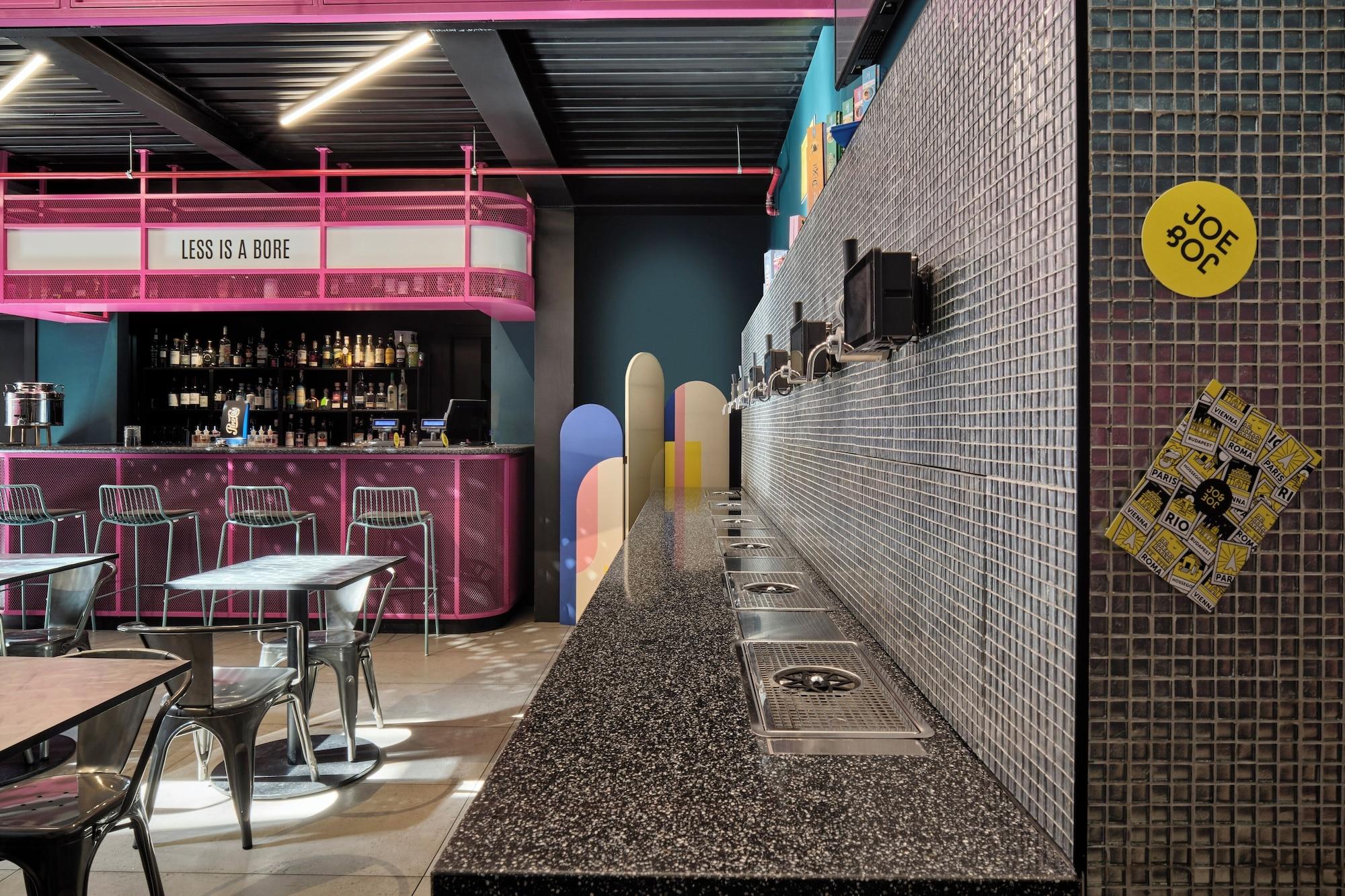 Bar/Salón Jo&Joe Roma