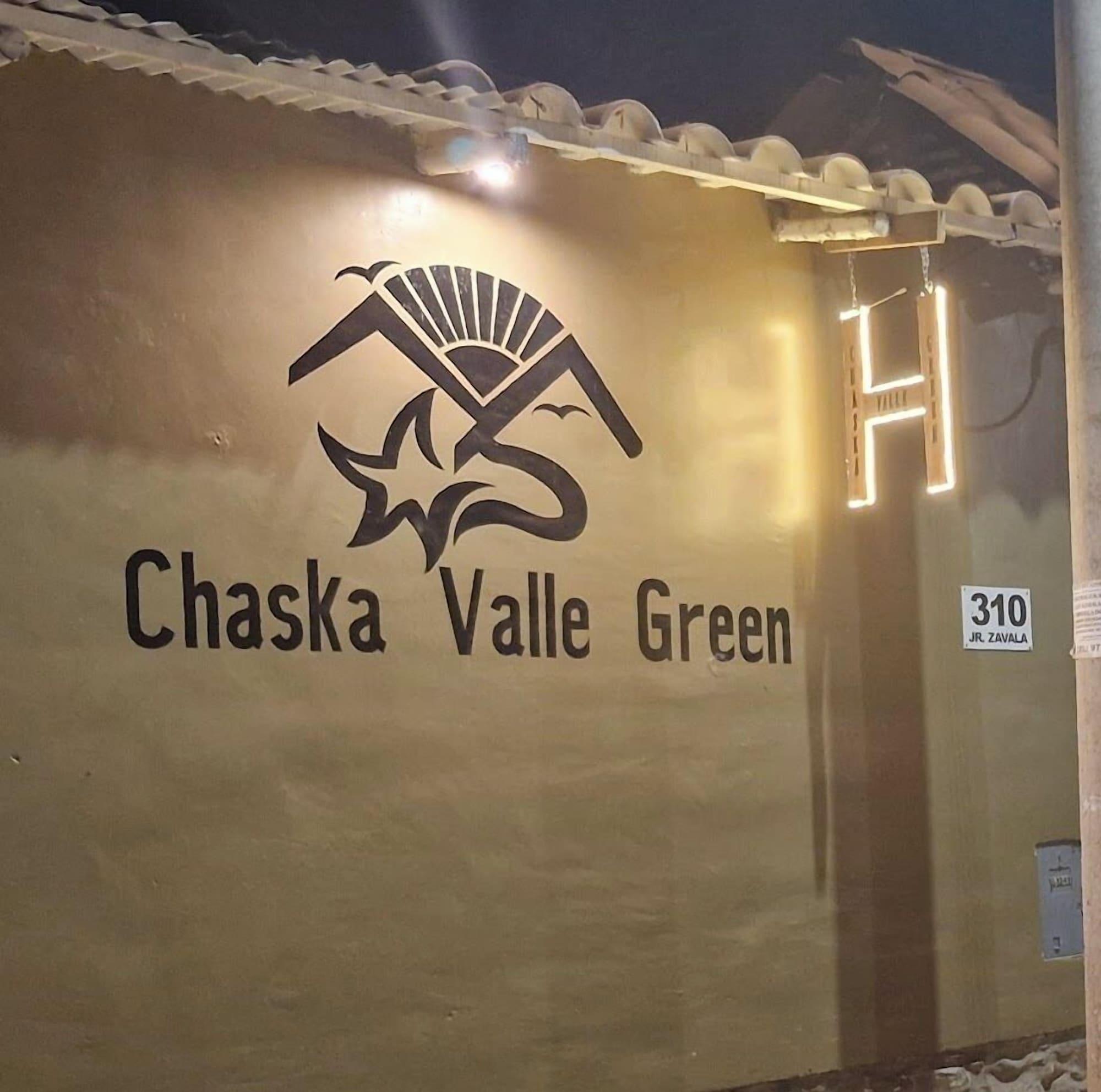 Vista Exterior Chaska Valle Green