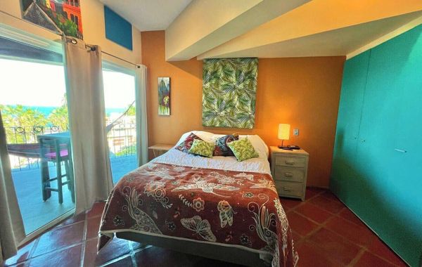 Ocean View Condo in Mazatlan. Infinity Pool - Los mejores hoteles solo adultos en Mazatlán, Sinaloa