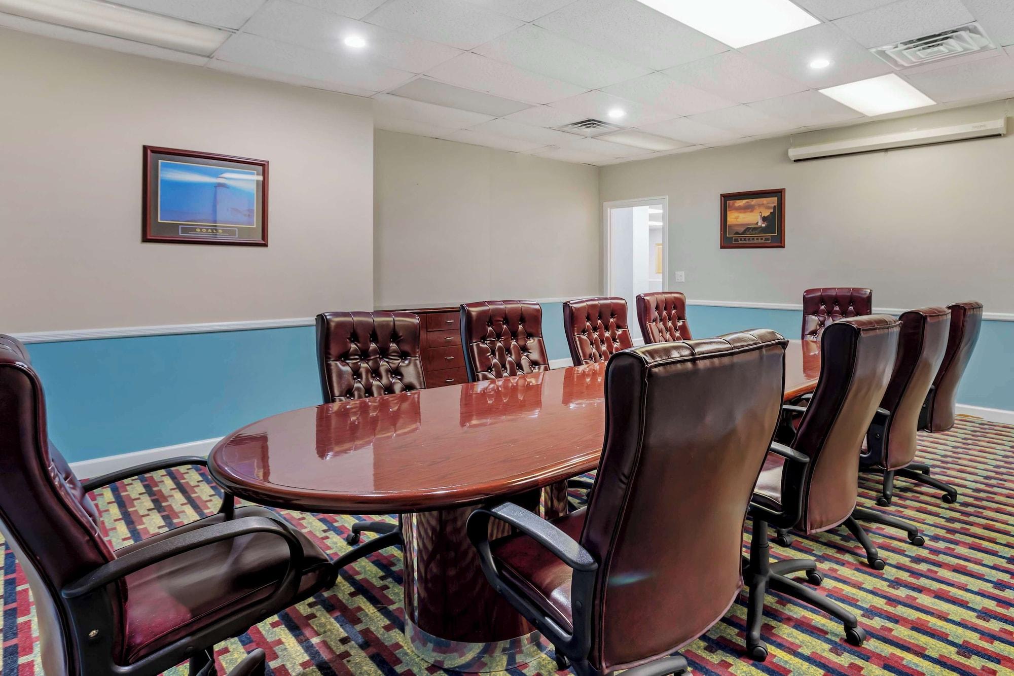 Sala de Reuniones Best Western Rutgers University Hotel
