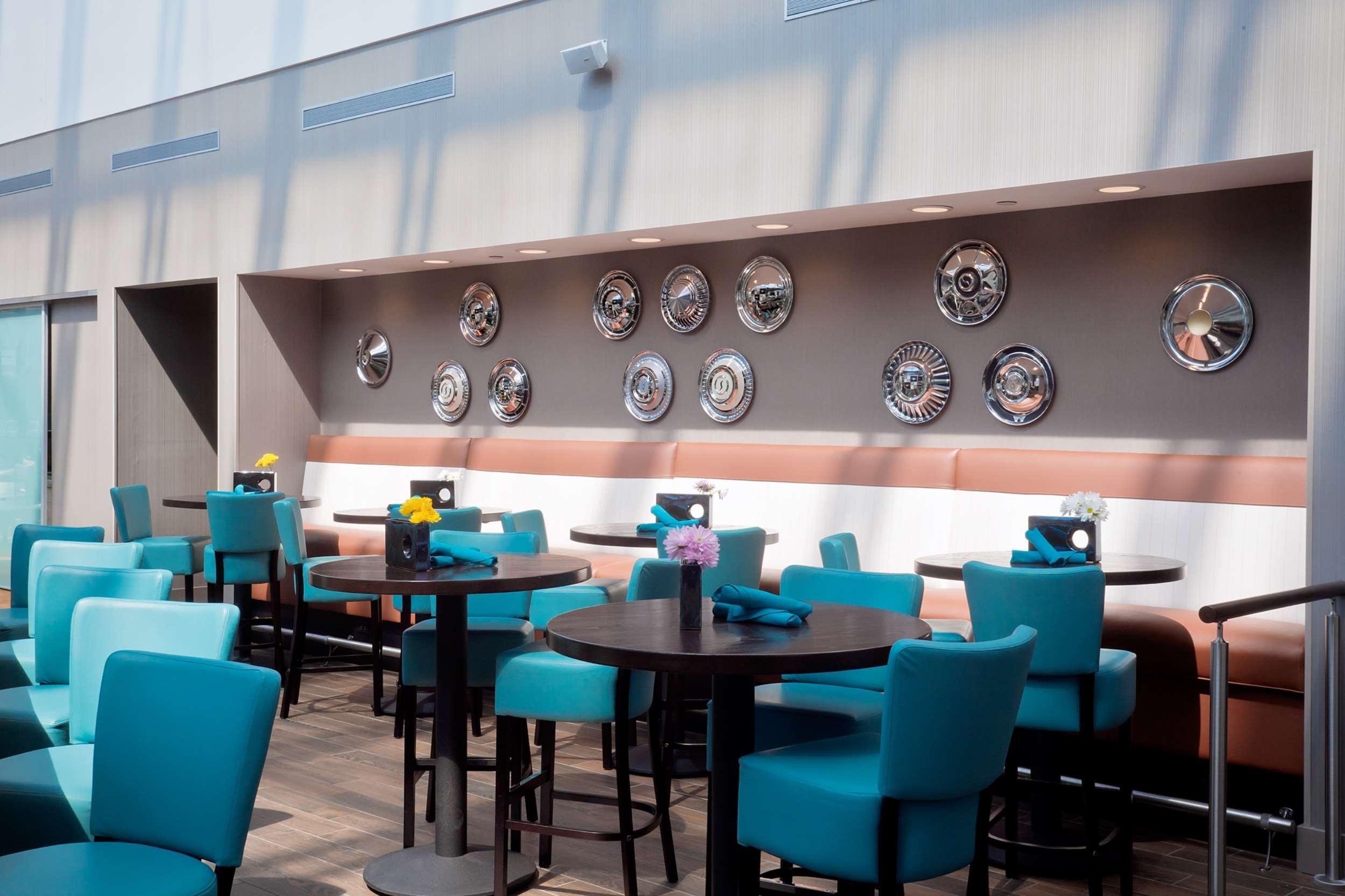 Restaurant Doubletree Hotel South Bend