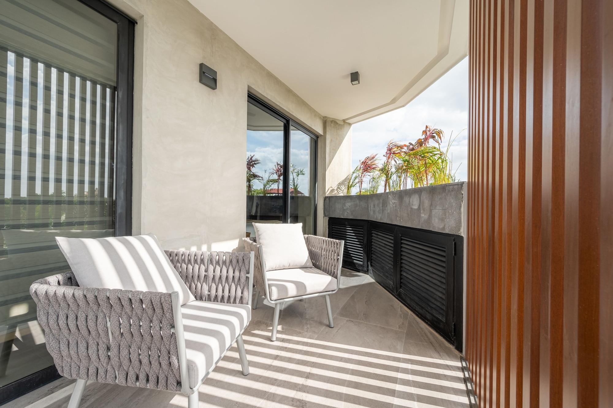 Vista Exterior Kippal - Modern Oasis - ApartHotel