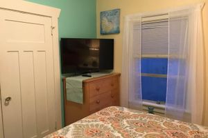 Alquiler Vacacional - Cheerful 3 Bdrm w/ Kitchen & LR in West Seattle