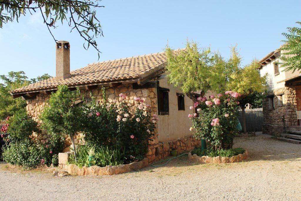 Vista Exterior Casas Rurales Quijote y Sancho
