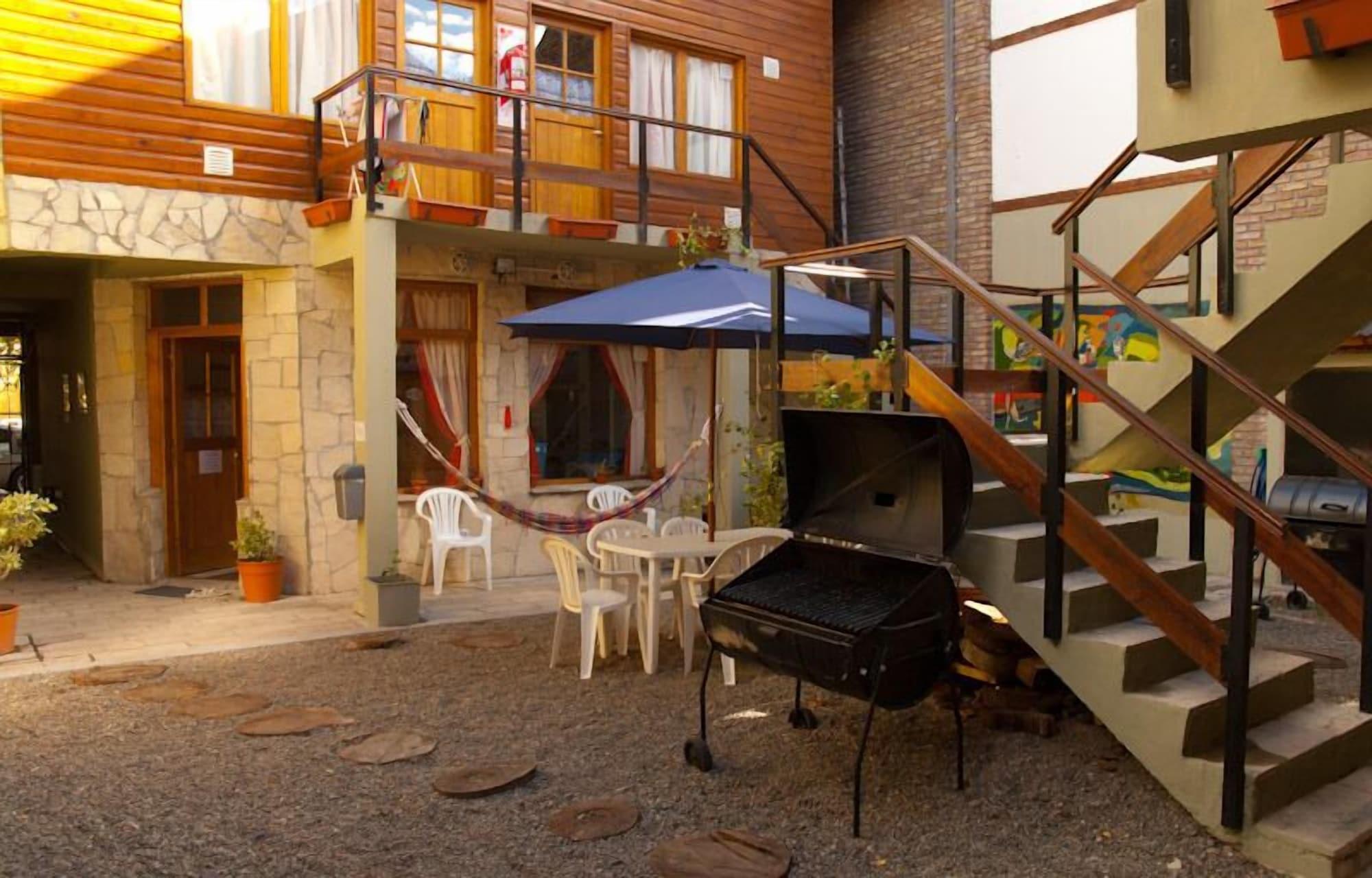 Comodidades del Alojamiento Apartamentos El Patio