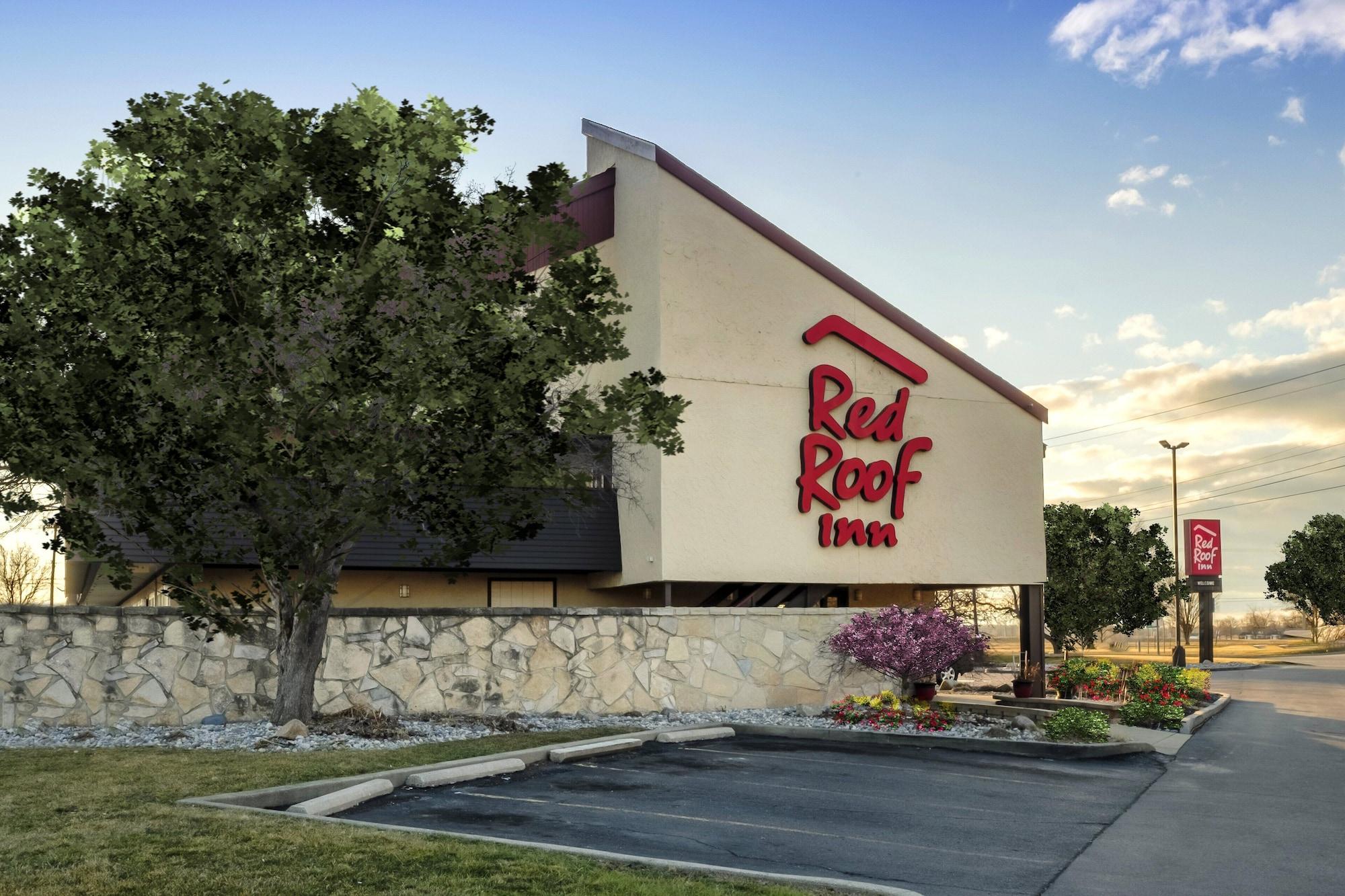 Vista Exterior Red Roof Inn Lansing East – MSU