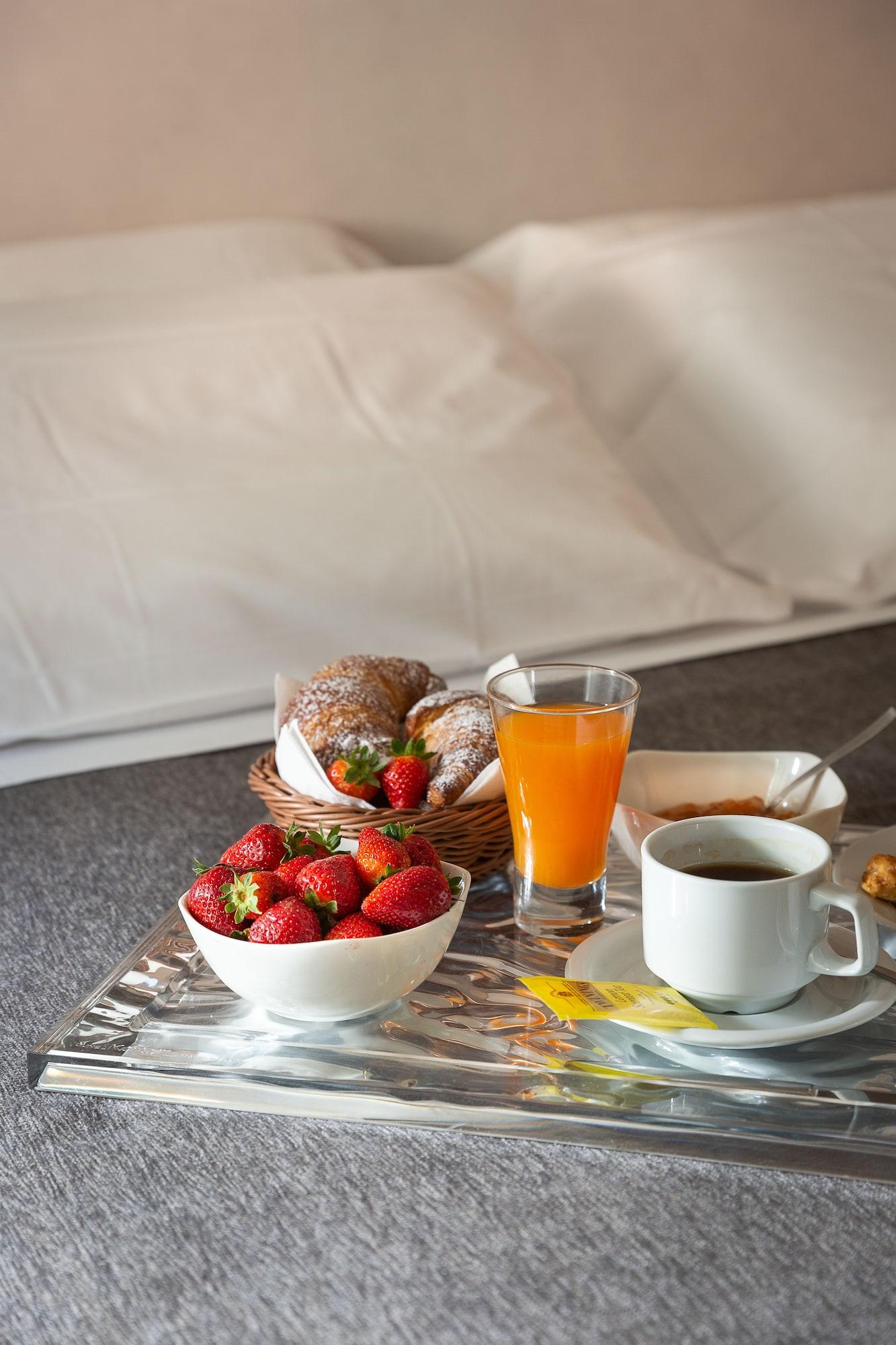 Set de Habitación HNN Luxury Suites