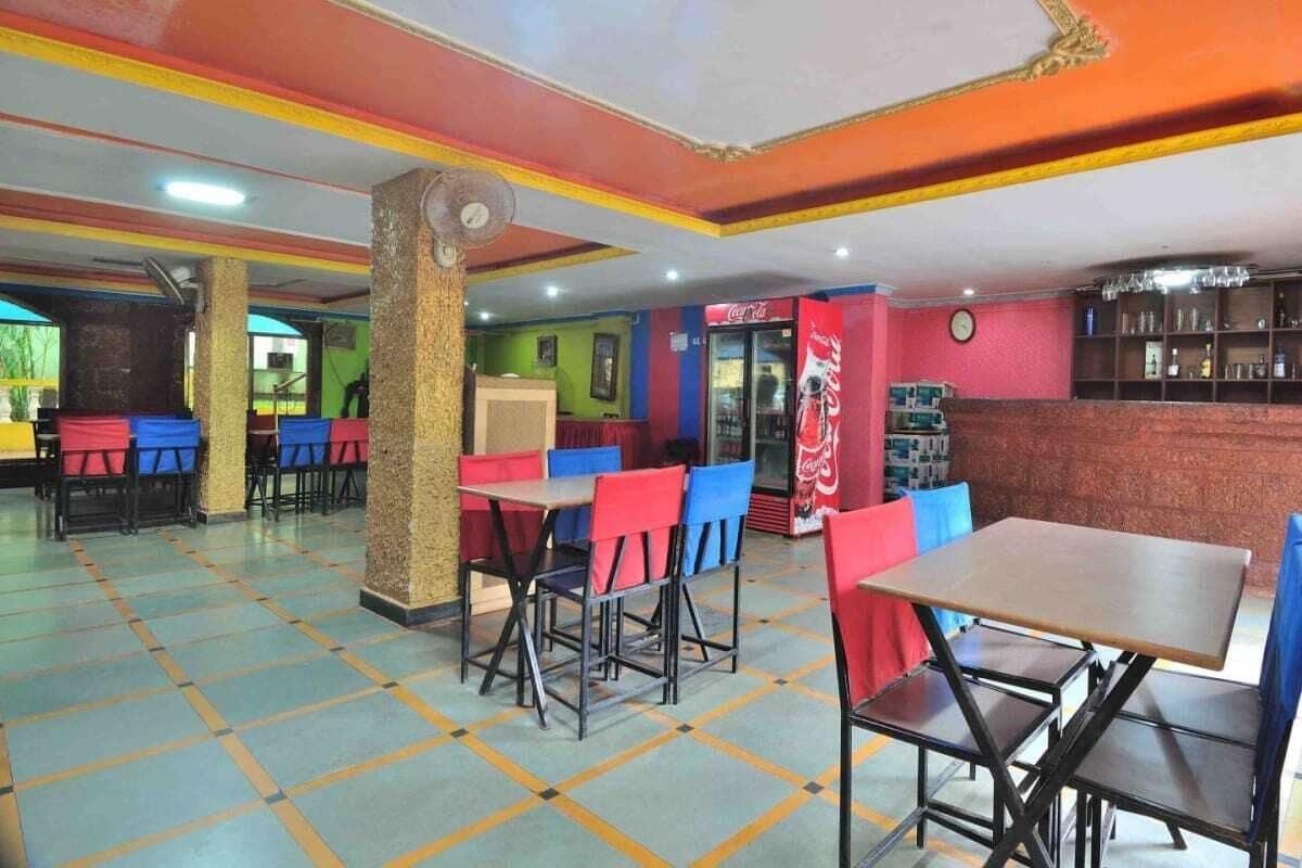 Restaurant Krish Holiday Inn