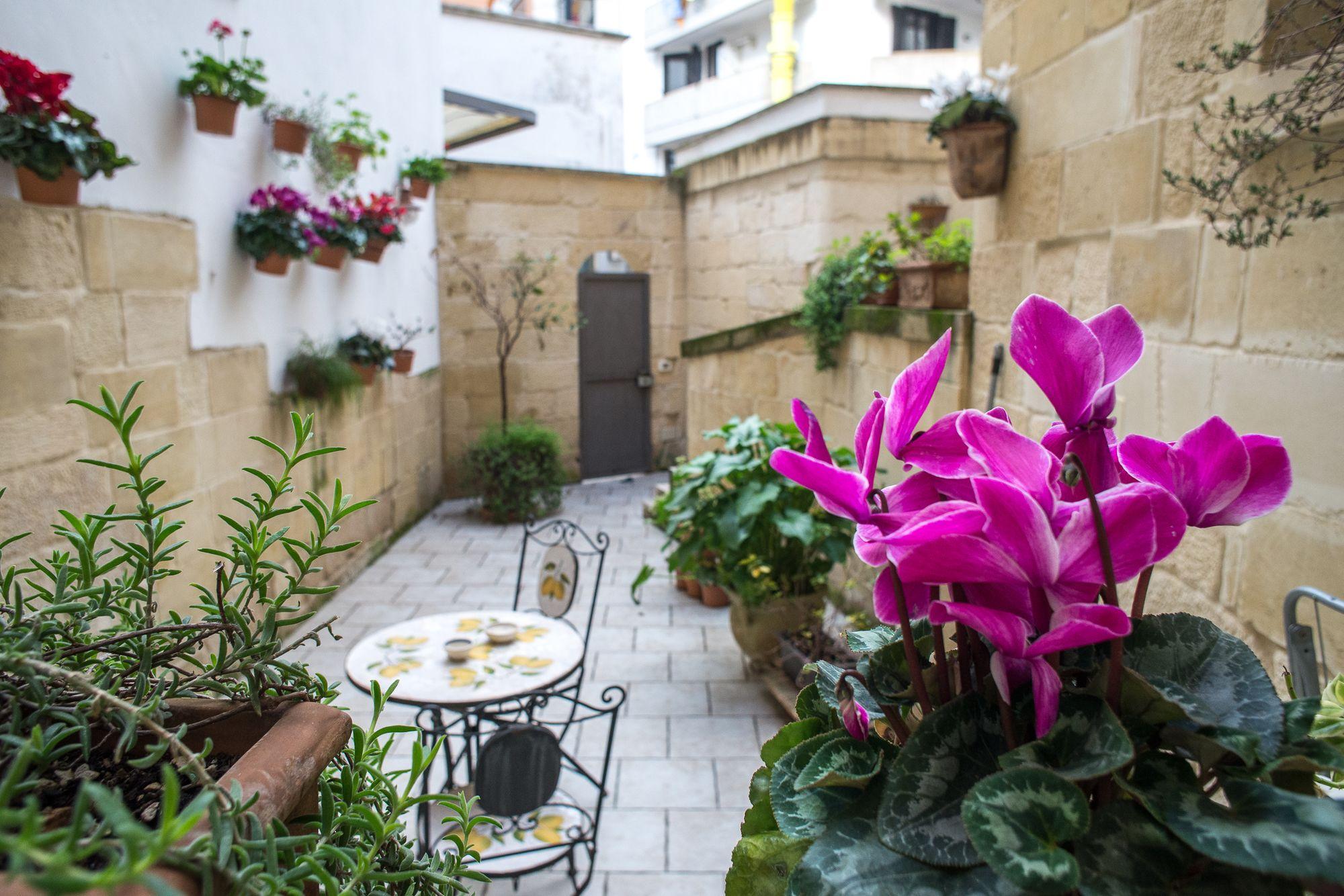 Varios 19venti Bed & Breakfast