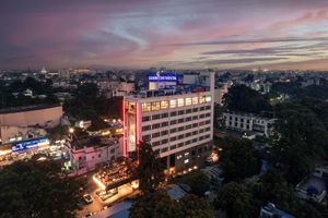 Alojamiento - Gemini Continental Lucknow