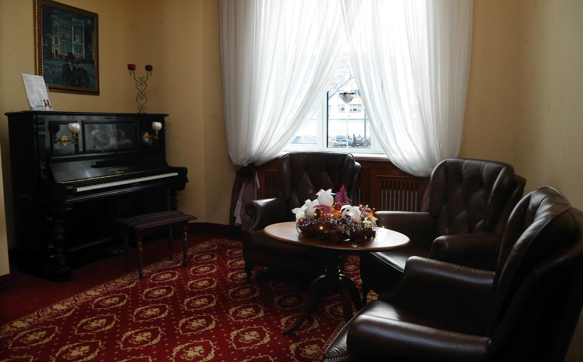 Vista Lobby Hotel Płock