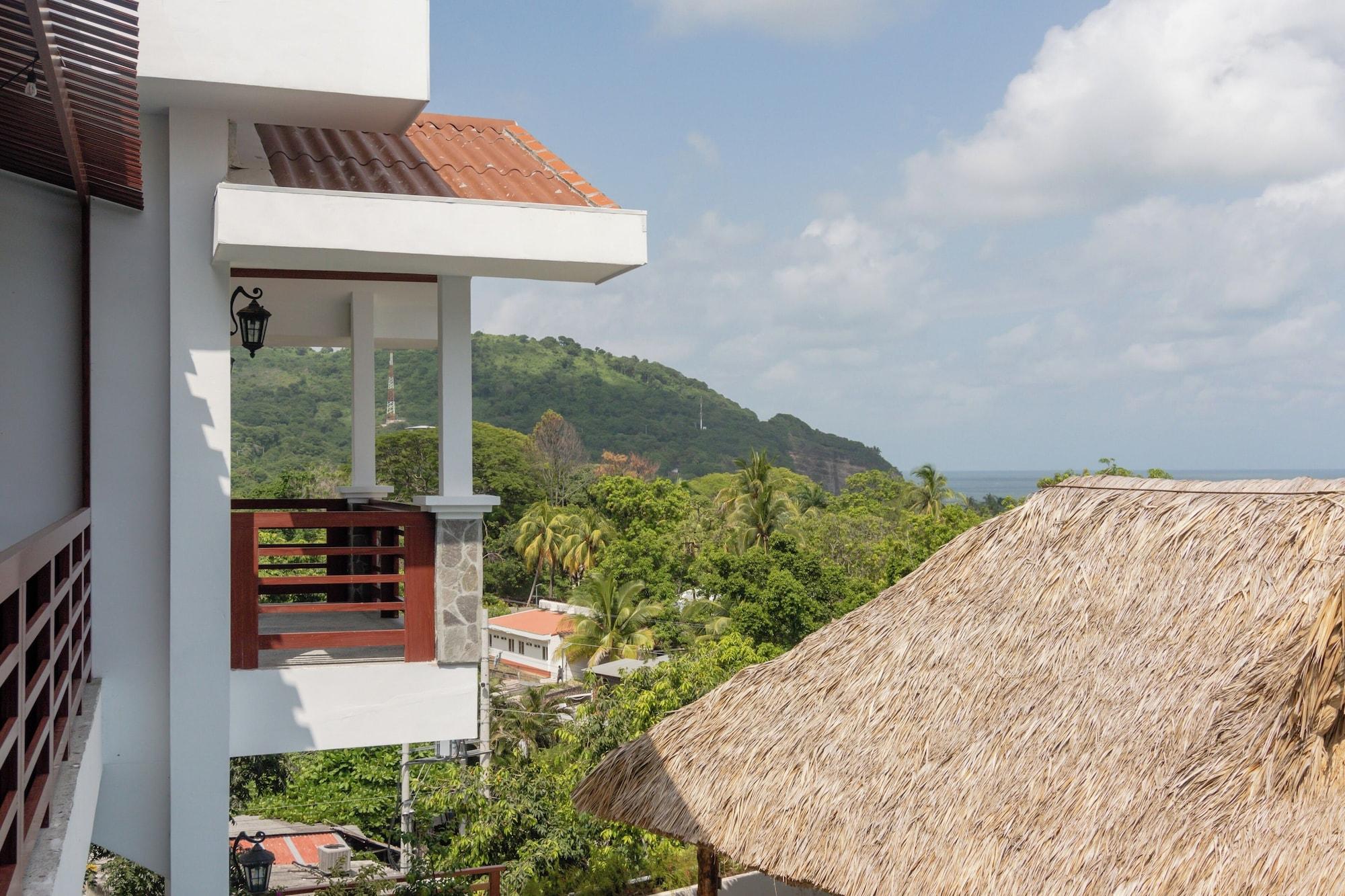 Equipamiento de Habitación Las Golondrinas El Zonte El Salvador