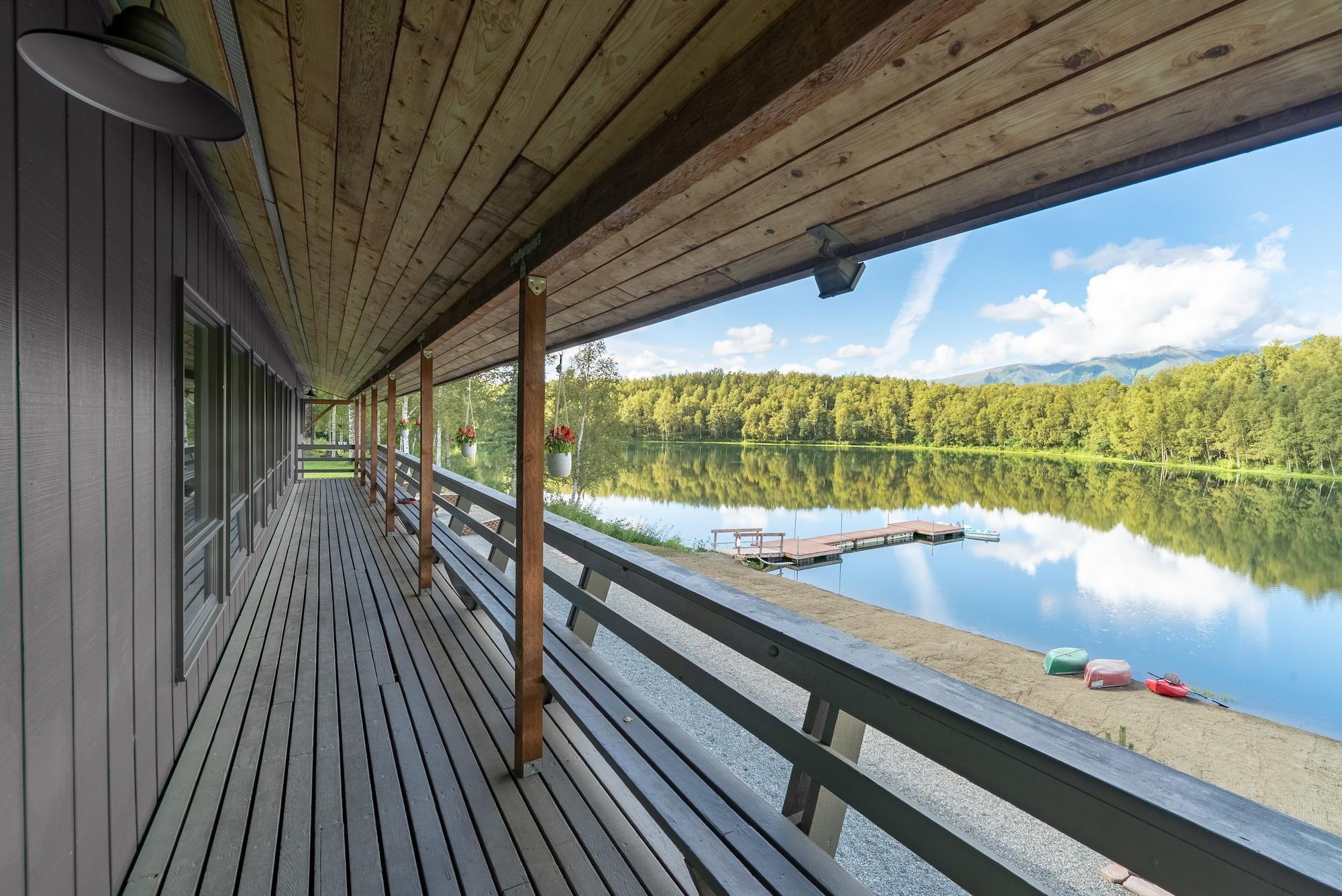 Vista Exterior Meier Lake