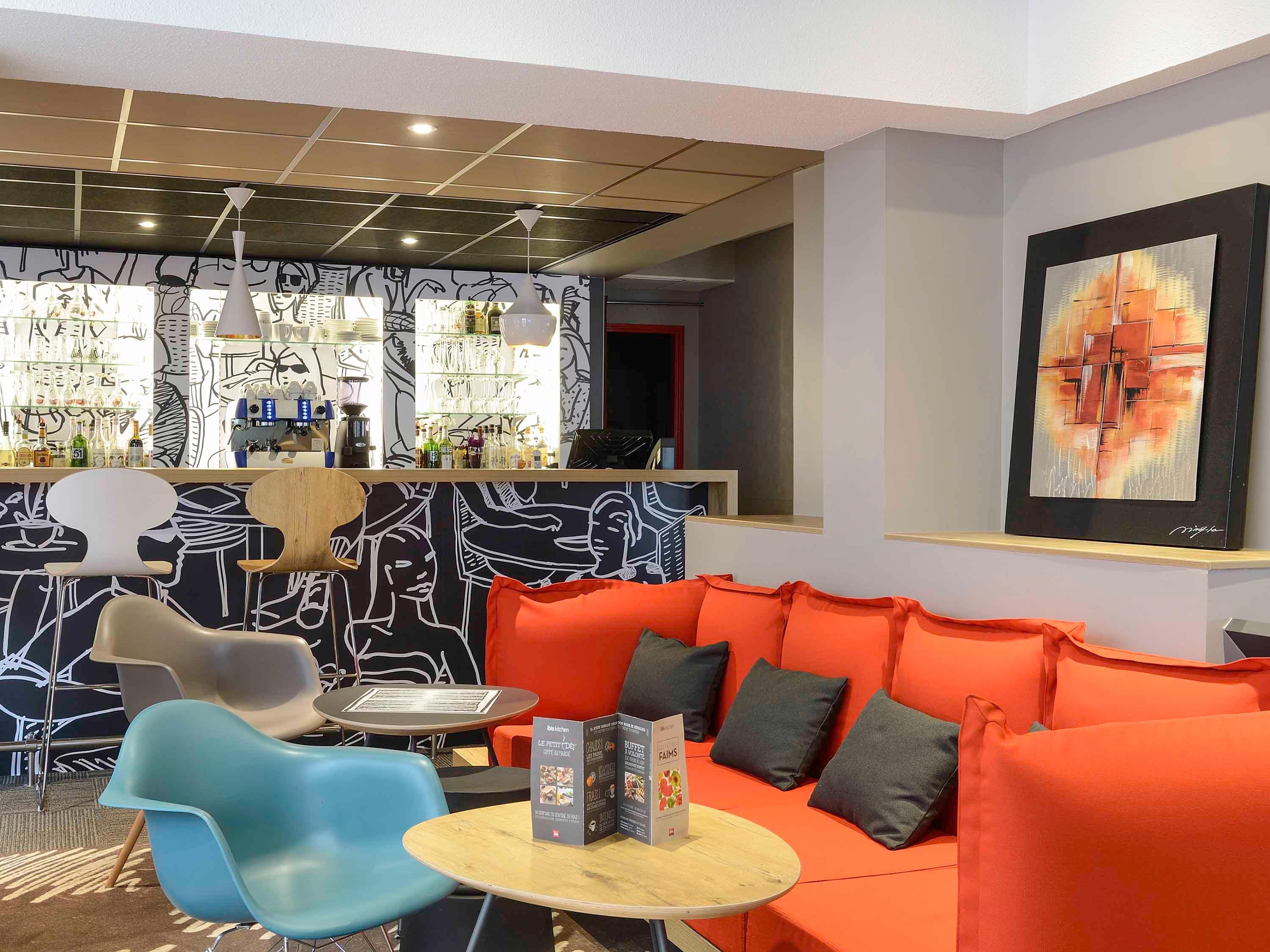 Bar/Salón ibis Poitiers Beaulieu