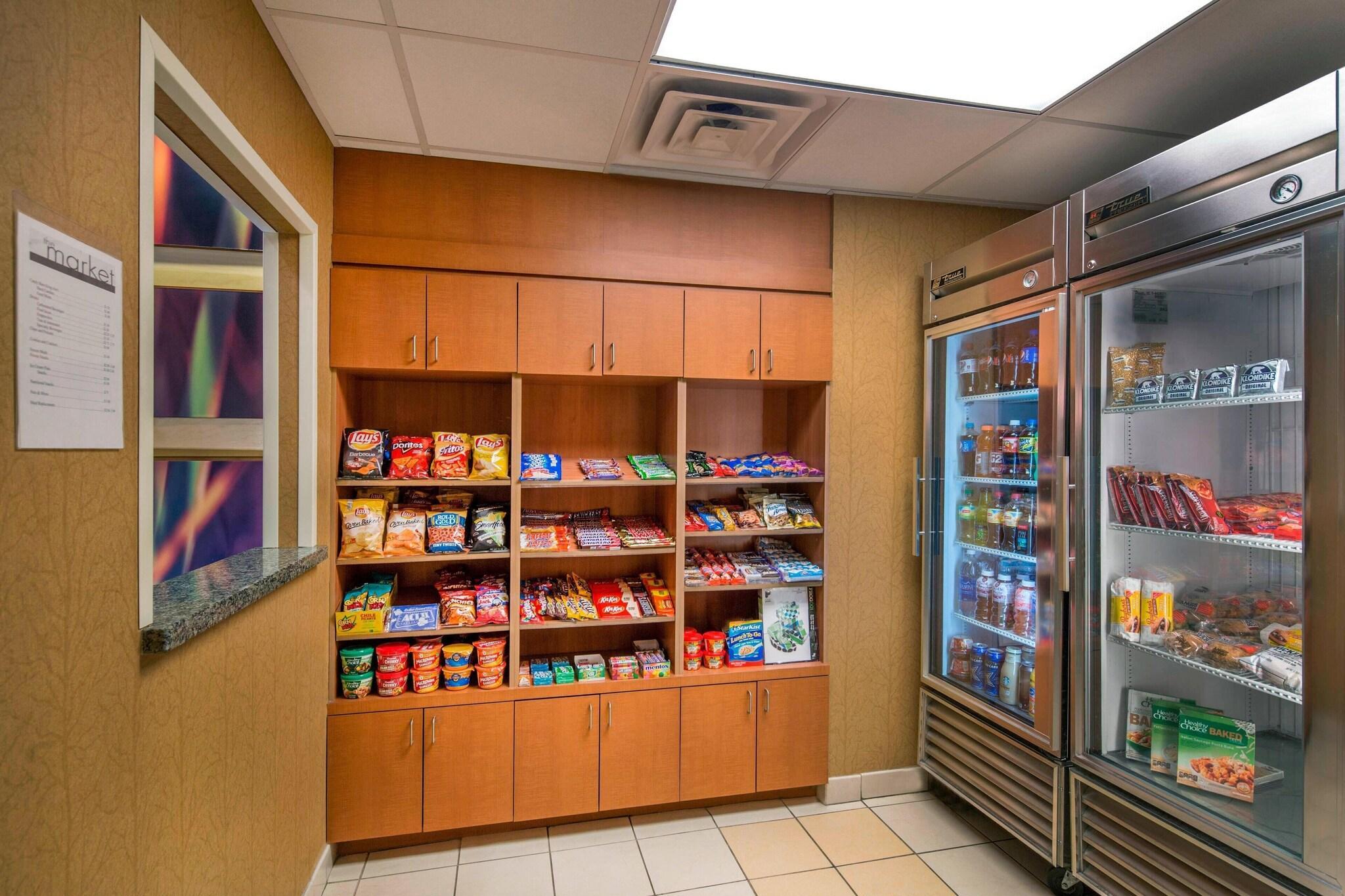 Restaurant Springhill Suites by Marriott Laredo