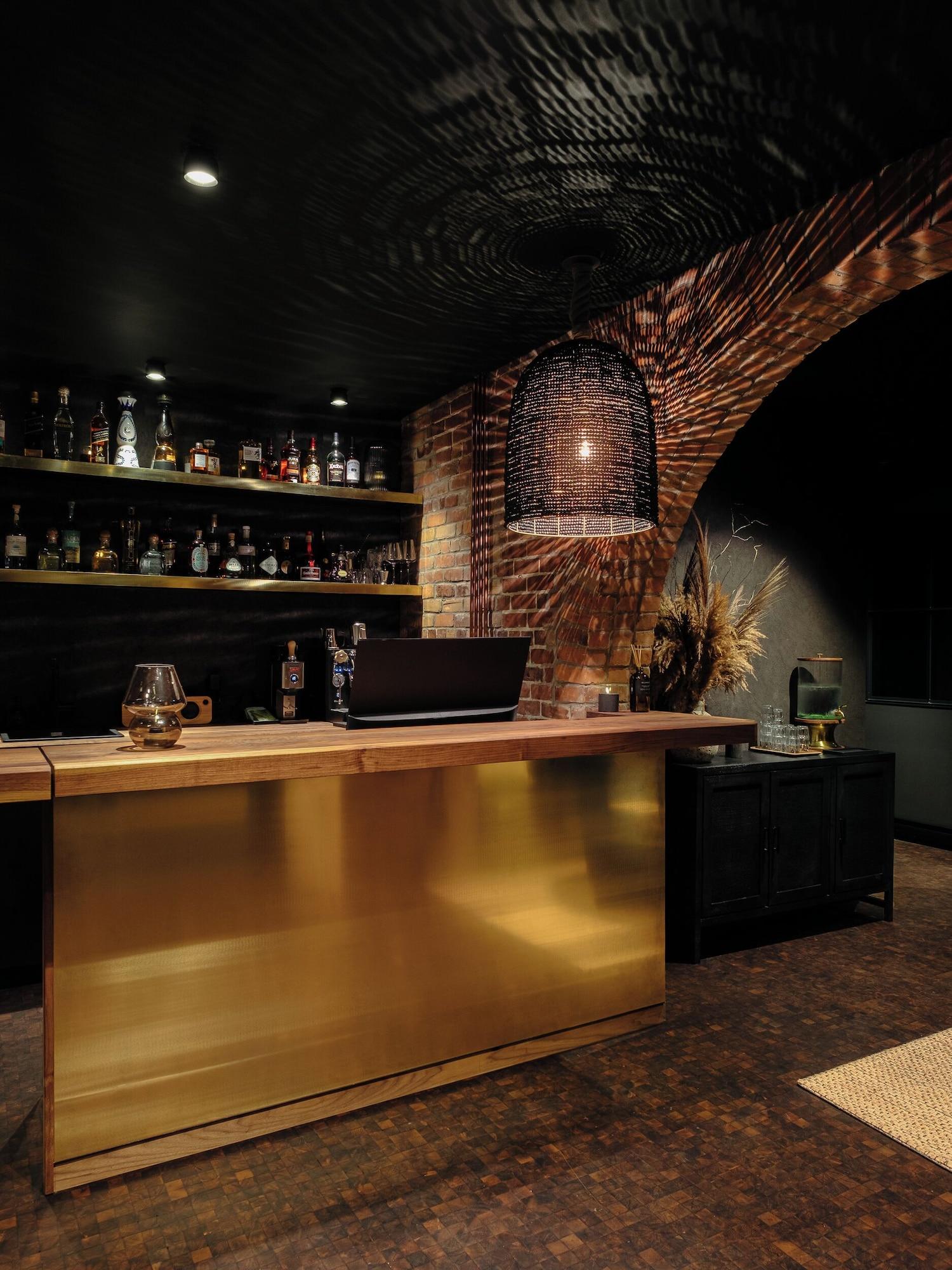 Vista Lobby Maison Grinder