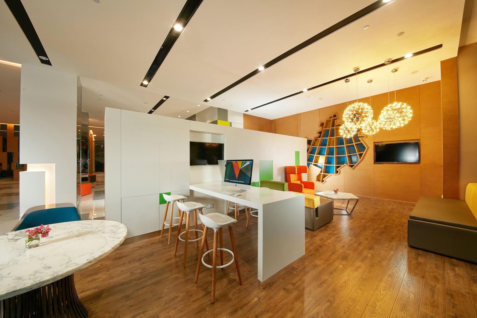 Comodidades del Alojamiento Holiday Inn Express Leshan City Square by IHG
