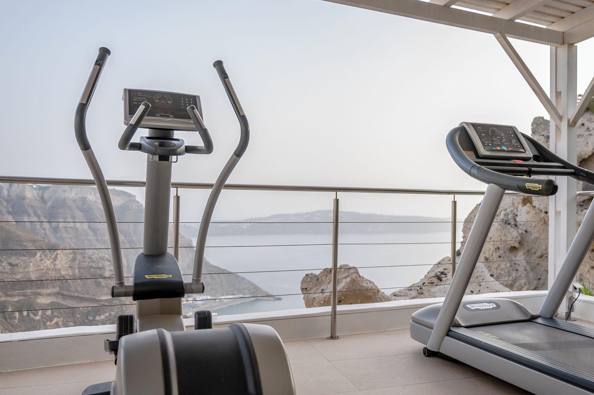 Gimnasio Apeiron Blue Santorini - Sustainable Adults Only 14+