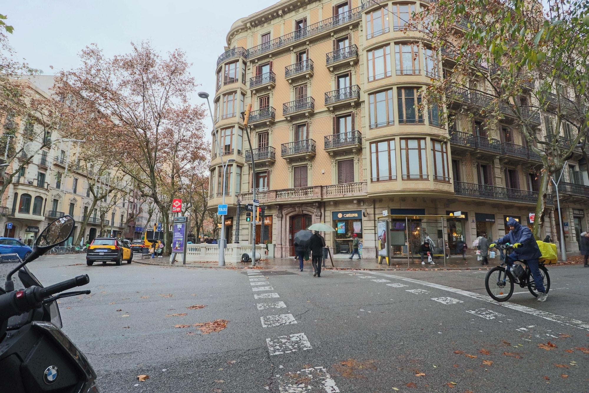 Vista Exterior STORNI Barcelona