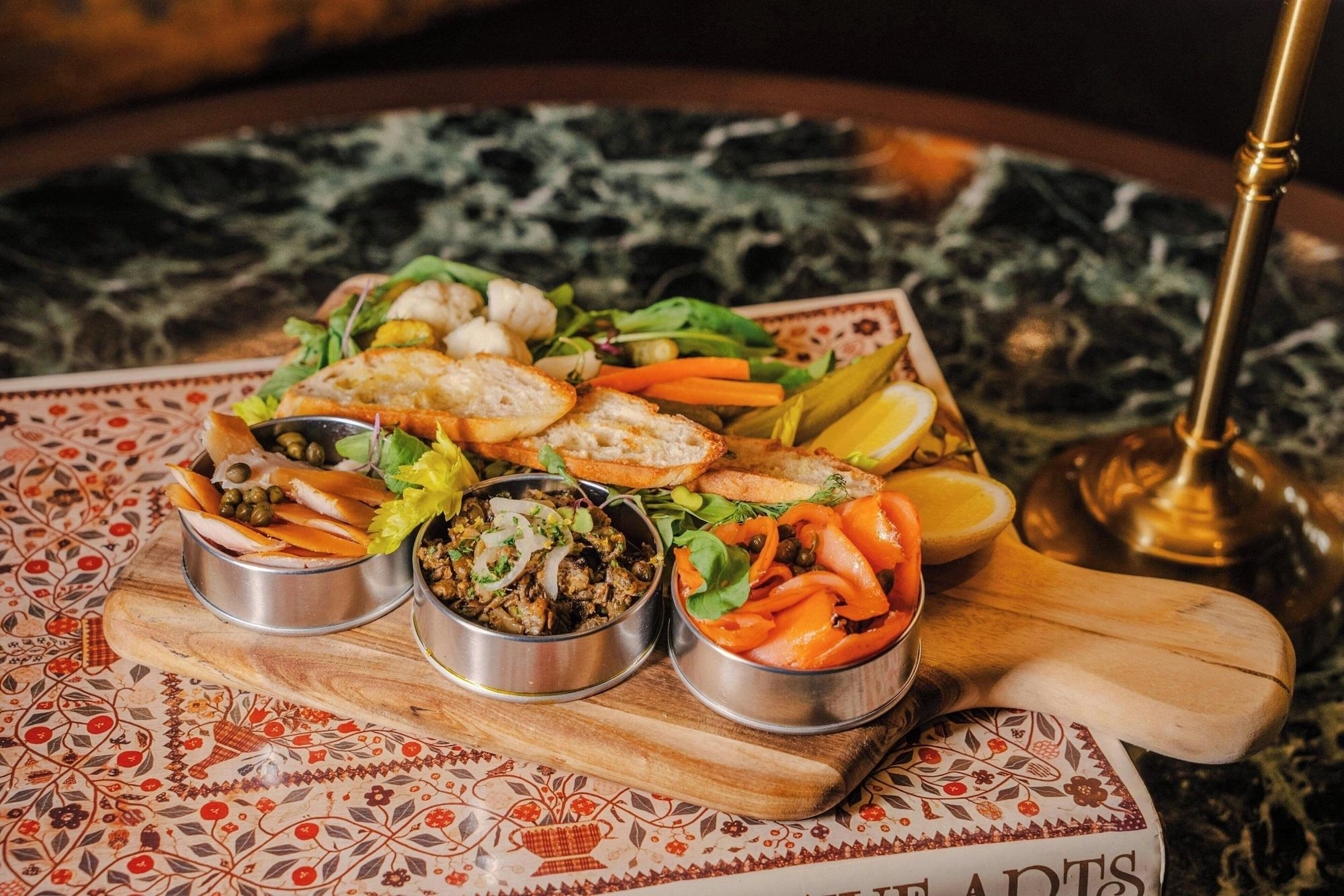 Restaurant Canal House of Georgetown, a Tribute Portfolio Hotel