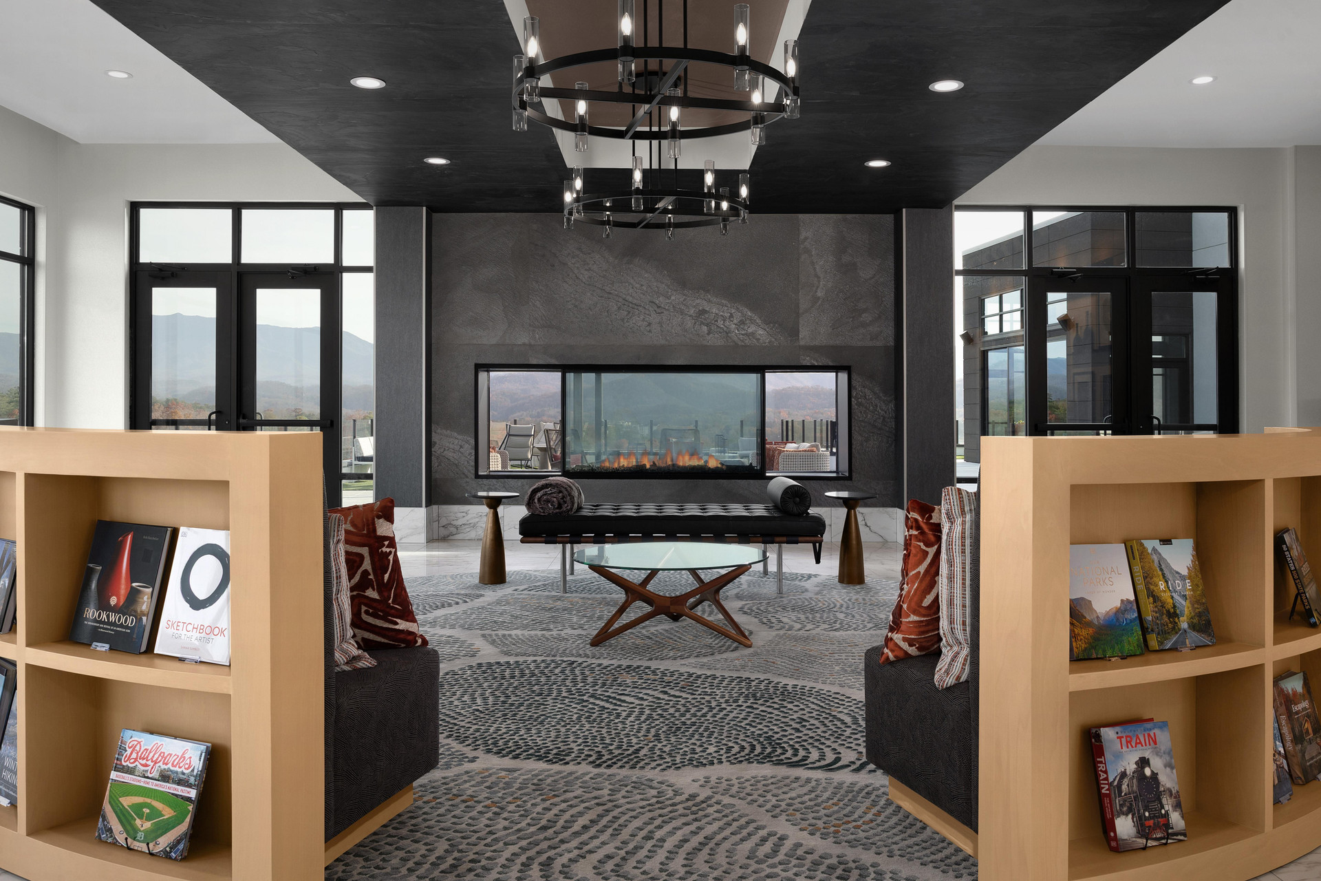 Vista Lobby Tempo By Hilton Pigeon Forge