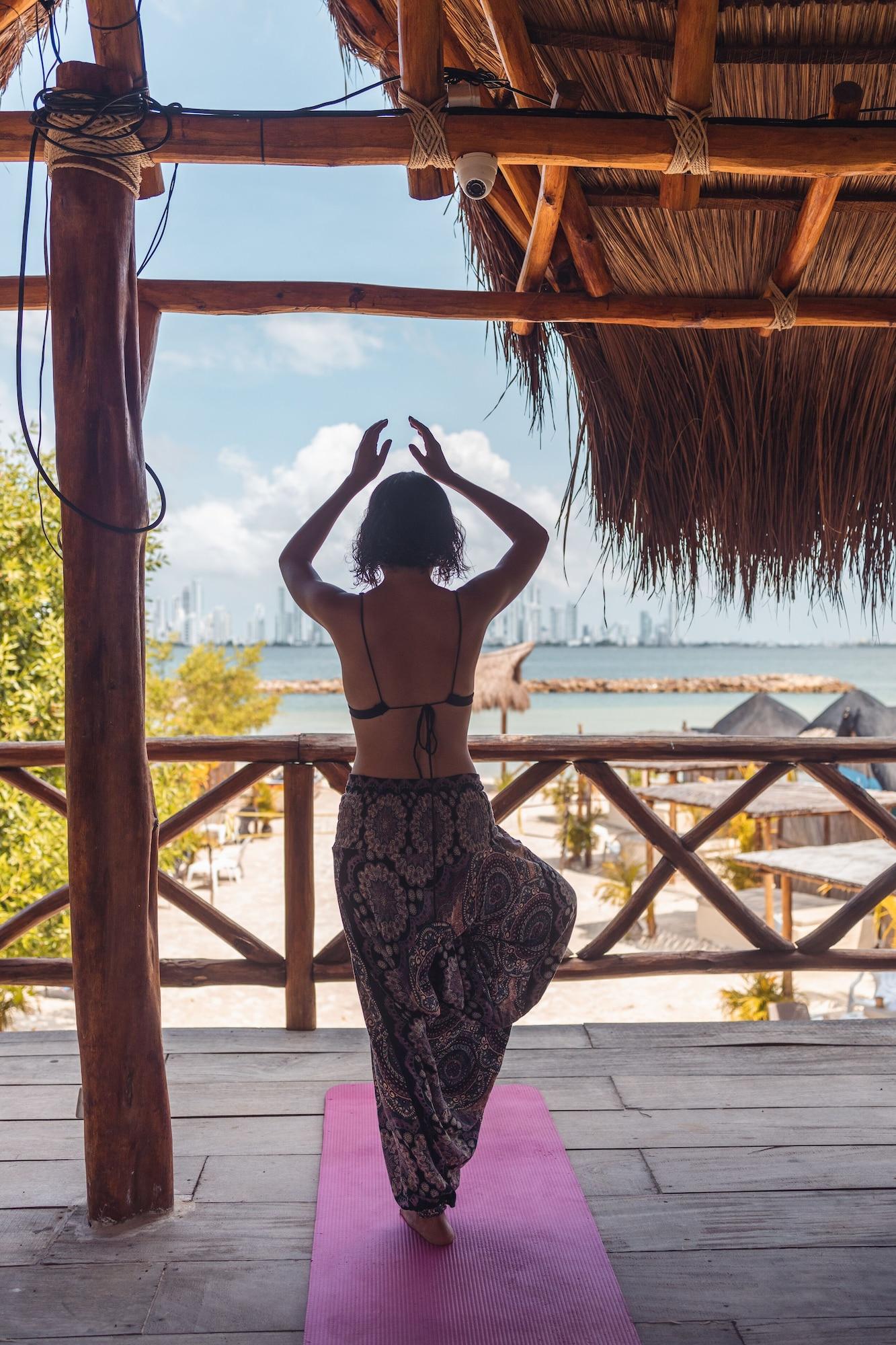 Gimnasio AMALIFE Beach Club & Hotel