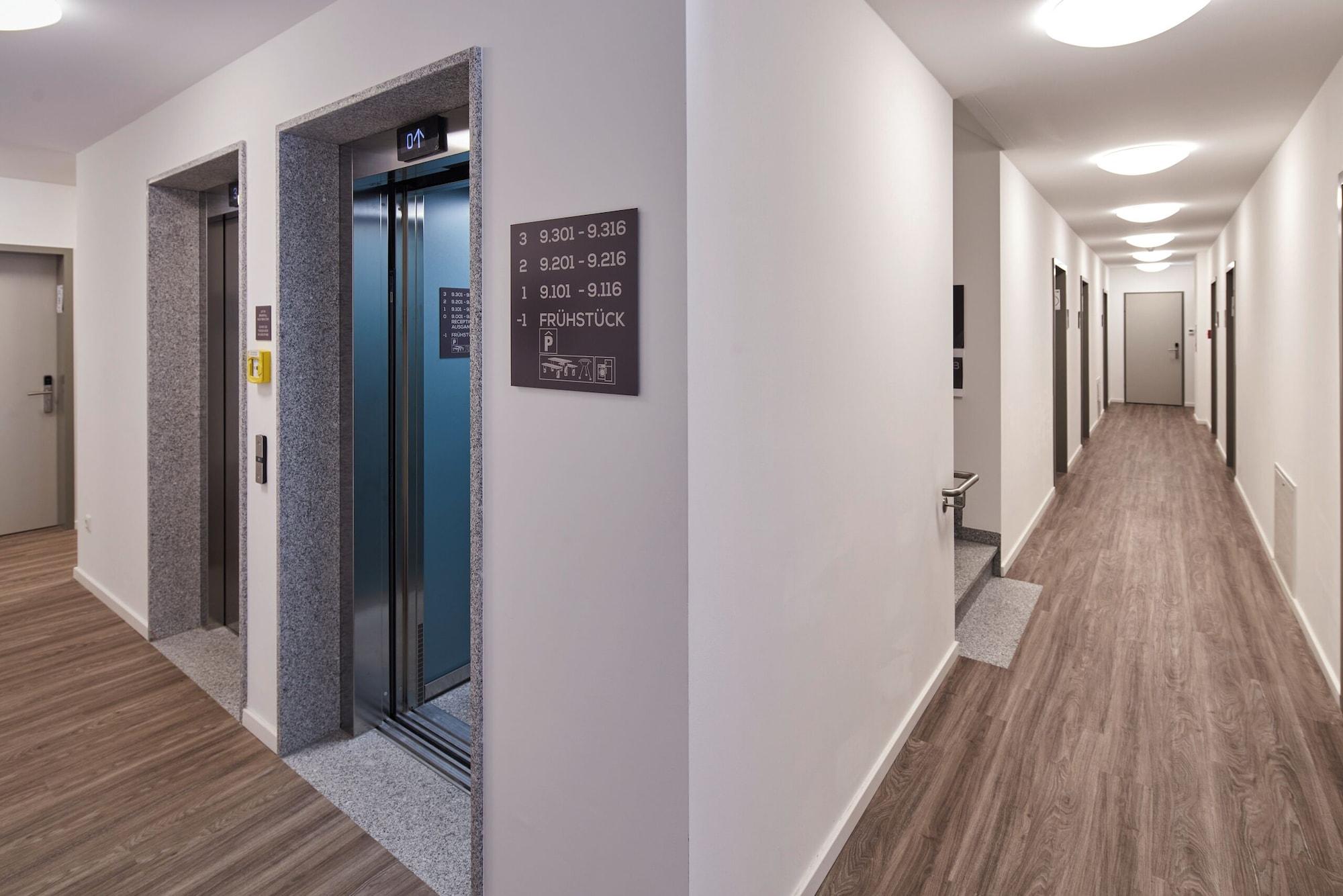 Varios Bader Aparthotel