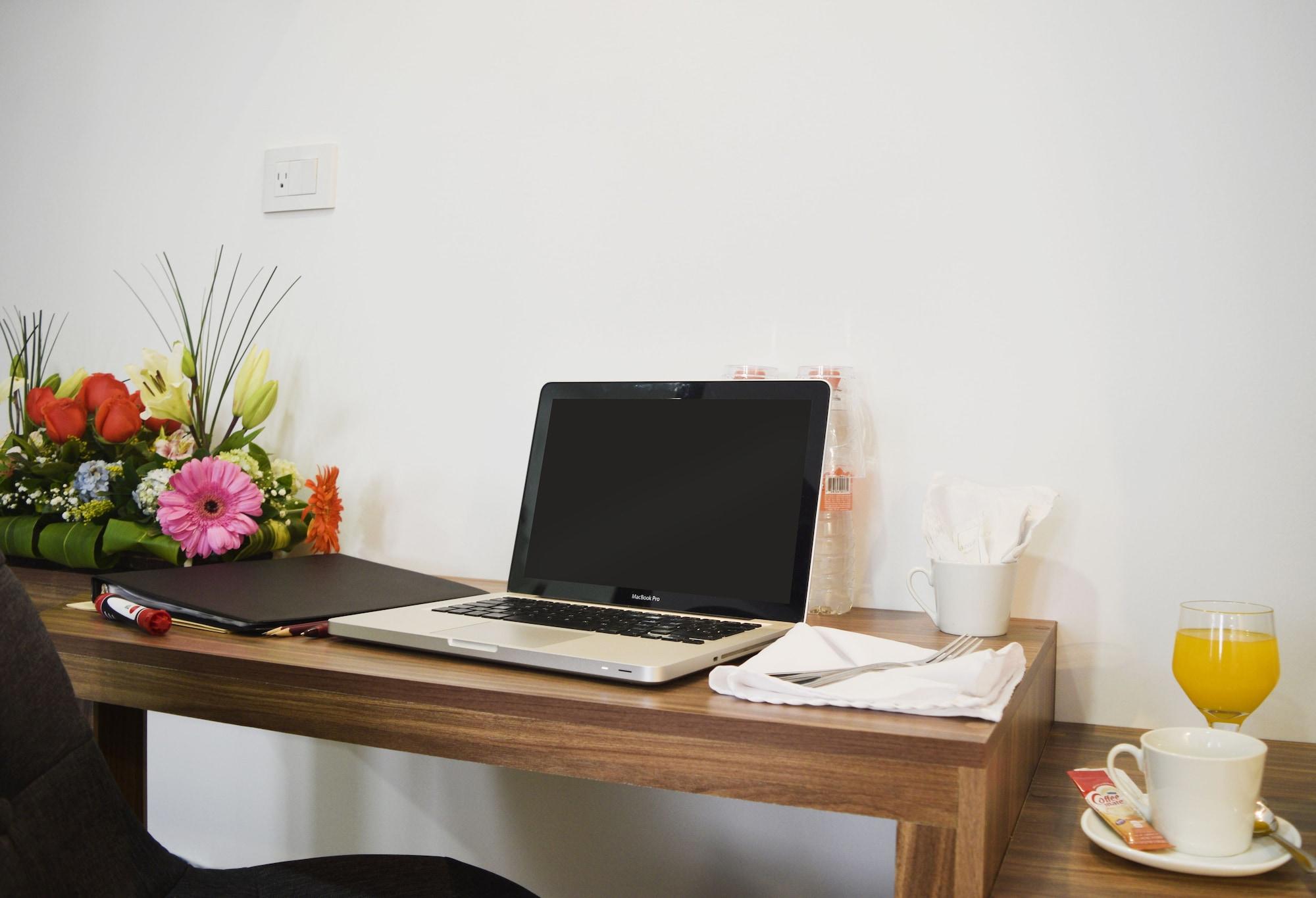 Set de Habitación Astro Inn Hotel Express