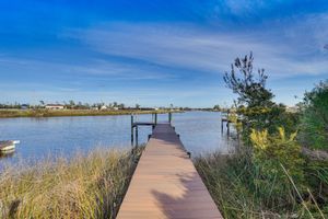 Alquiler Temporario - Panama City Waterfront Escape: Fenced Yard & Dock!