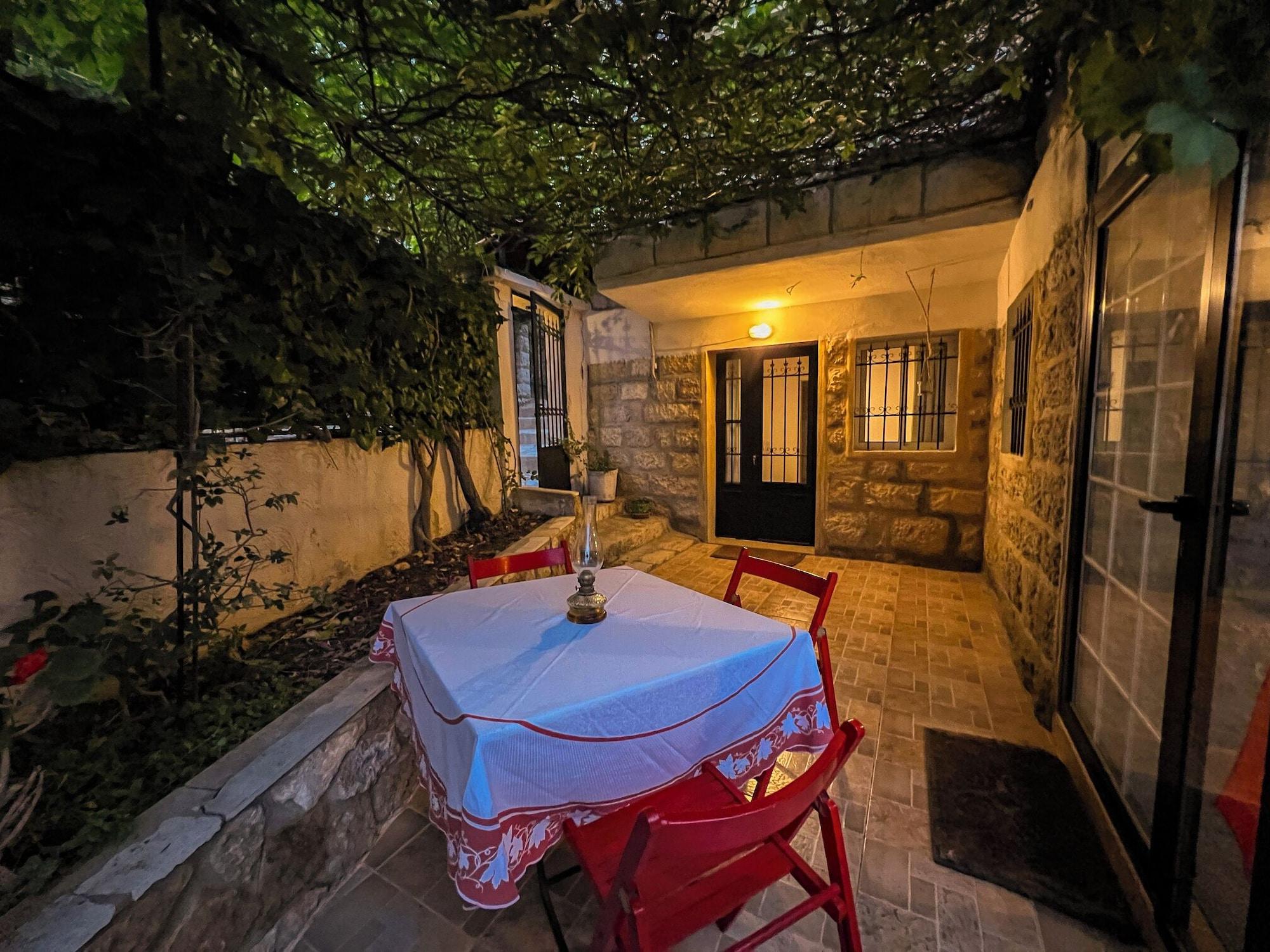 Vista Lobby Les Bougainvilliers GuestHouse by Hansa