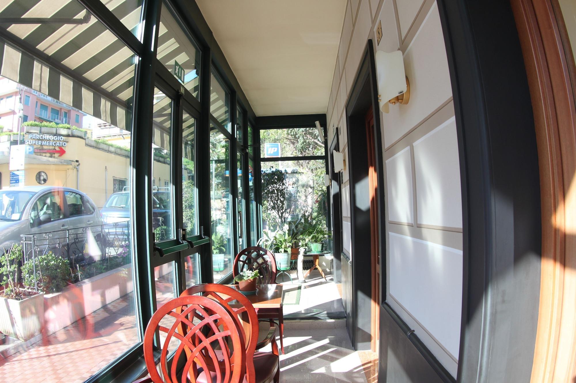 Vista Exterior Hotel Stella Rapallo