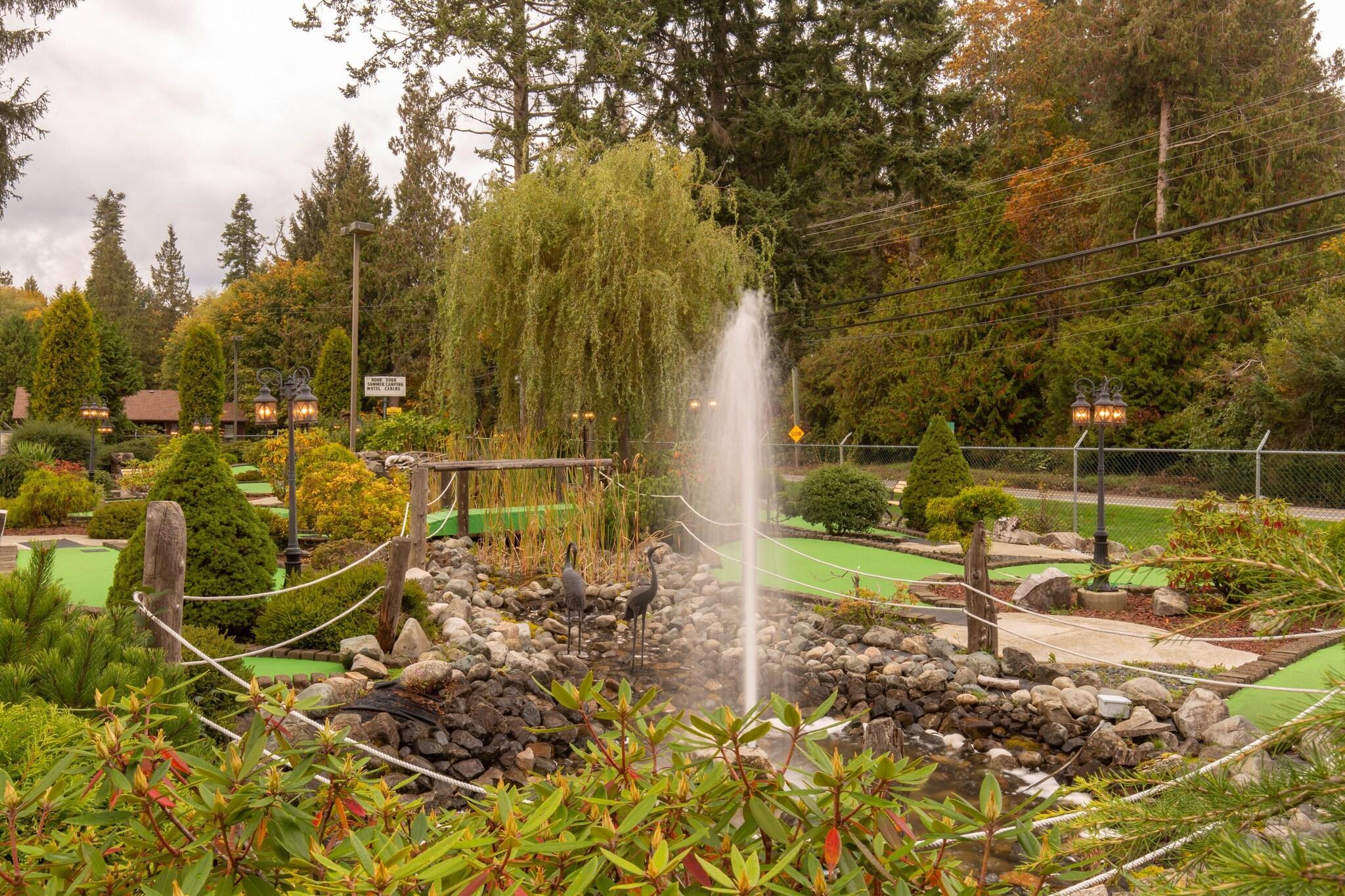 Instalaciones Recreativas Riverside Resort Motel and Campground