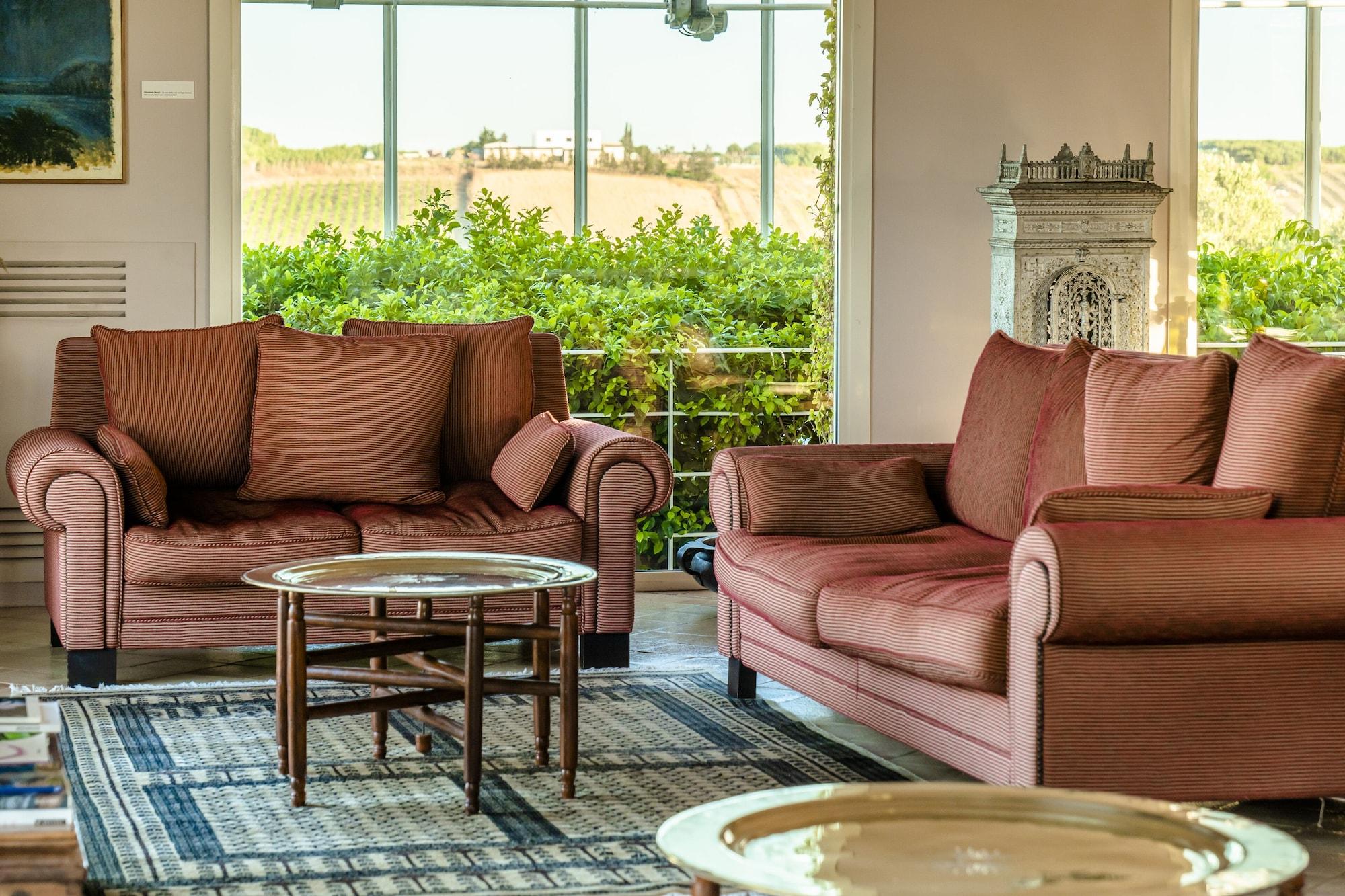 Vista Lobby La Foresteria Planeta Estate