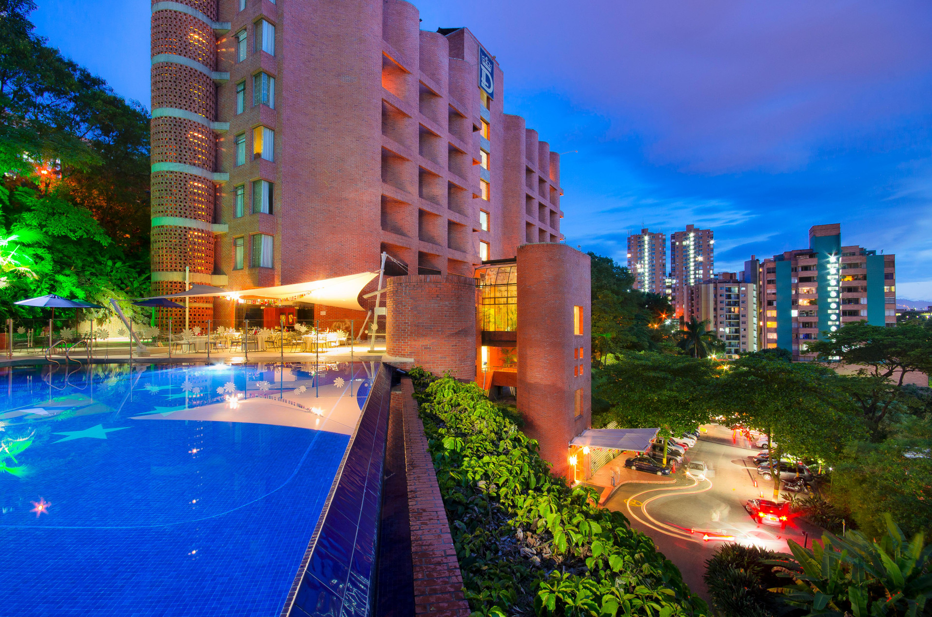 Vista Exterior Dann Carlton Belfort