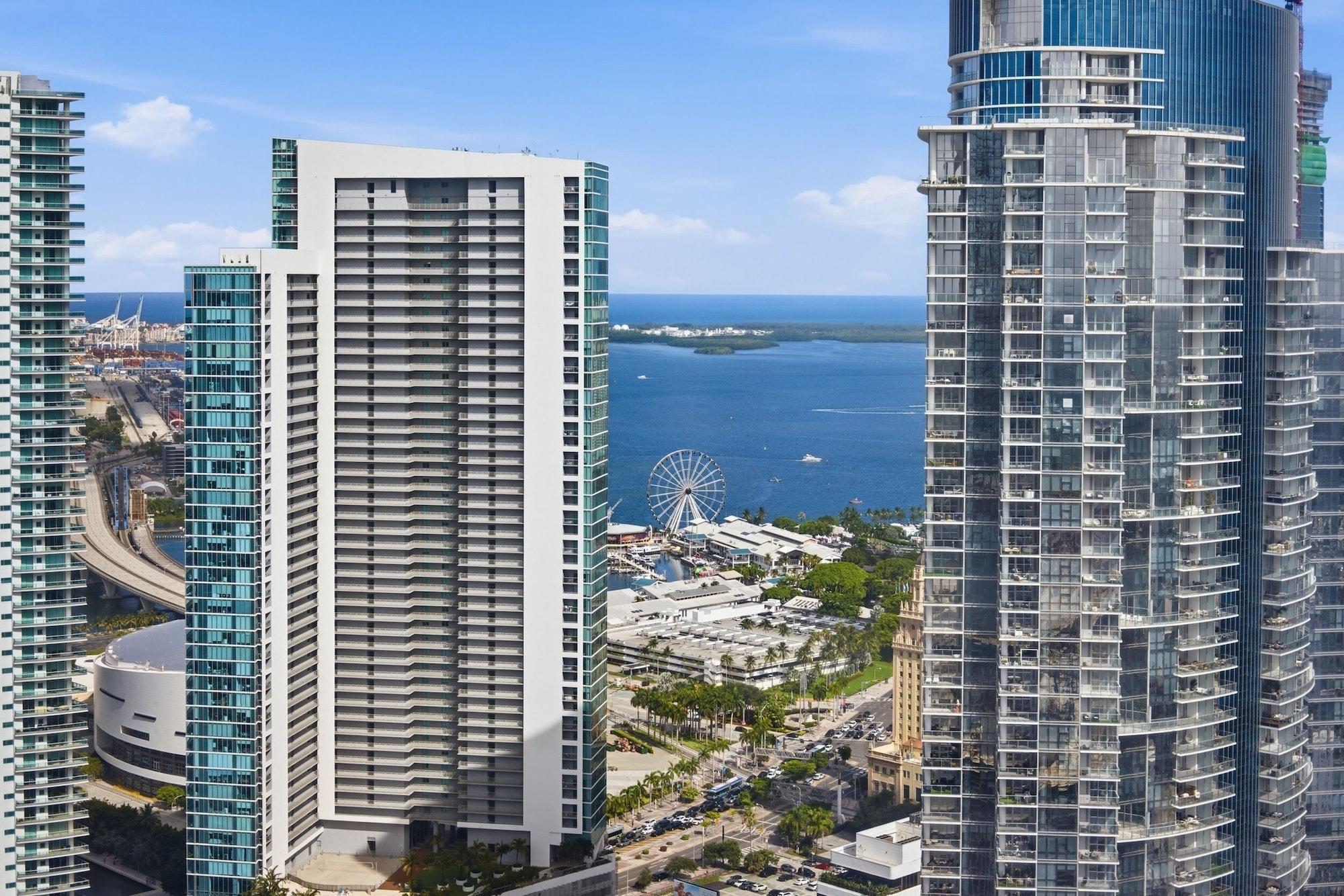 Playa The E11 Luxury Residences