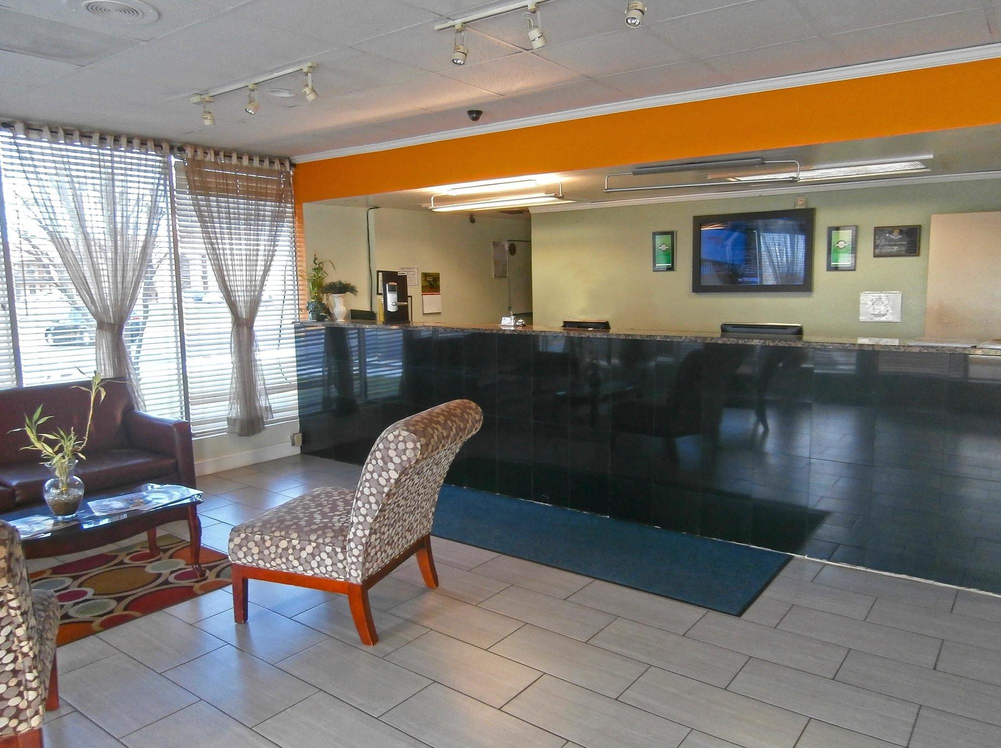 Vista Lobby Americas Best Value Inn Newnan