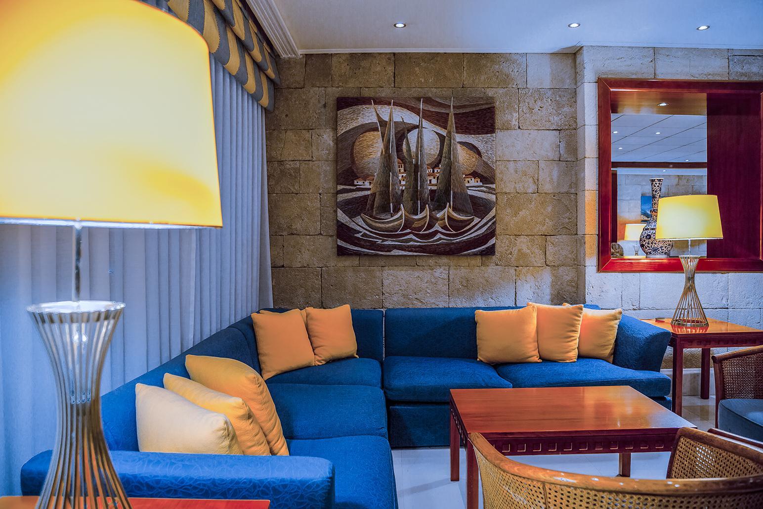 Bar/Salón Hotel Mediterranean