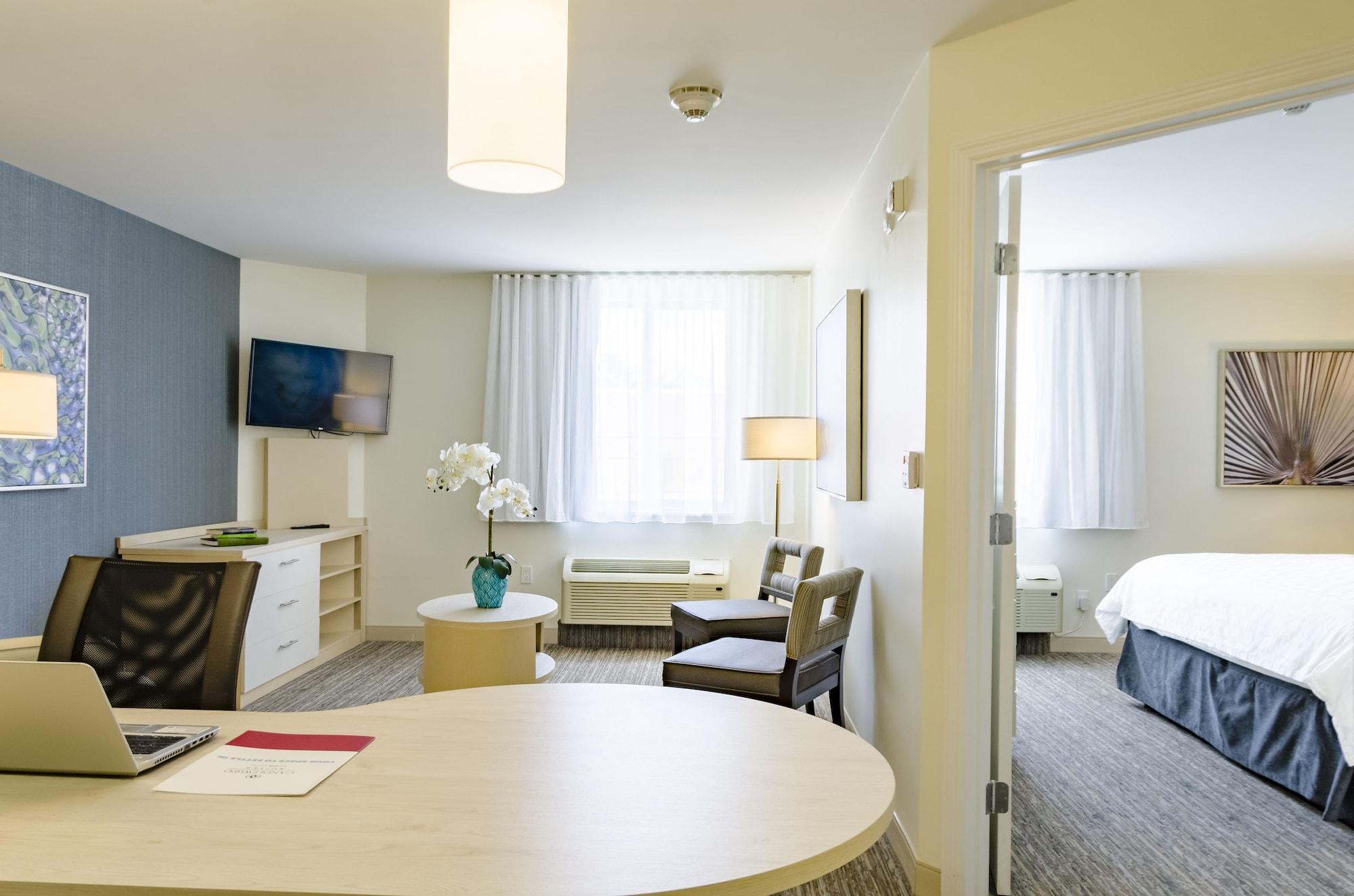 Habitación Candlewood Suites Miami Intl Airport-36th St by IHG