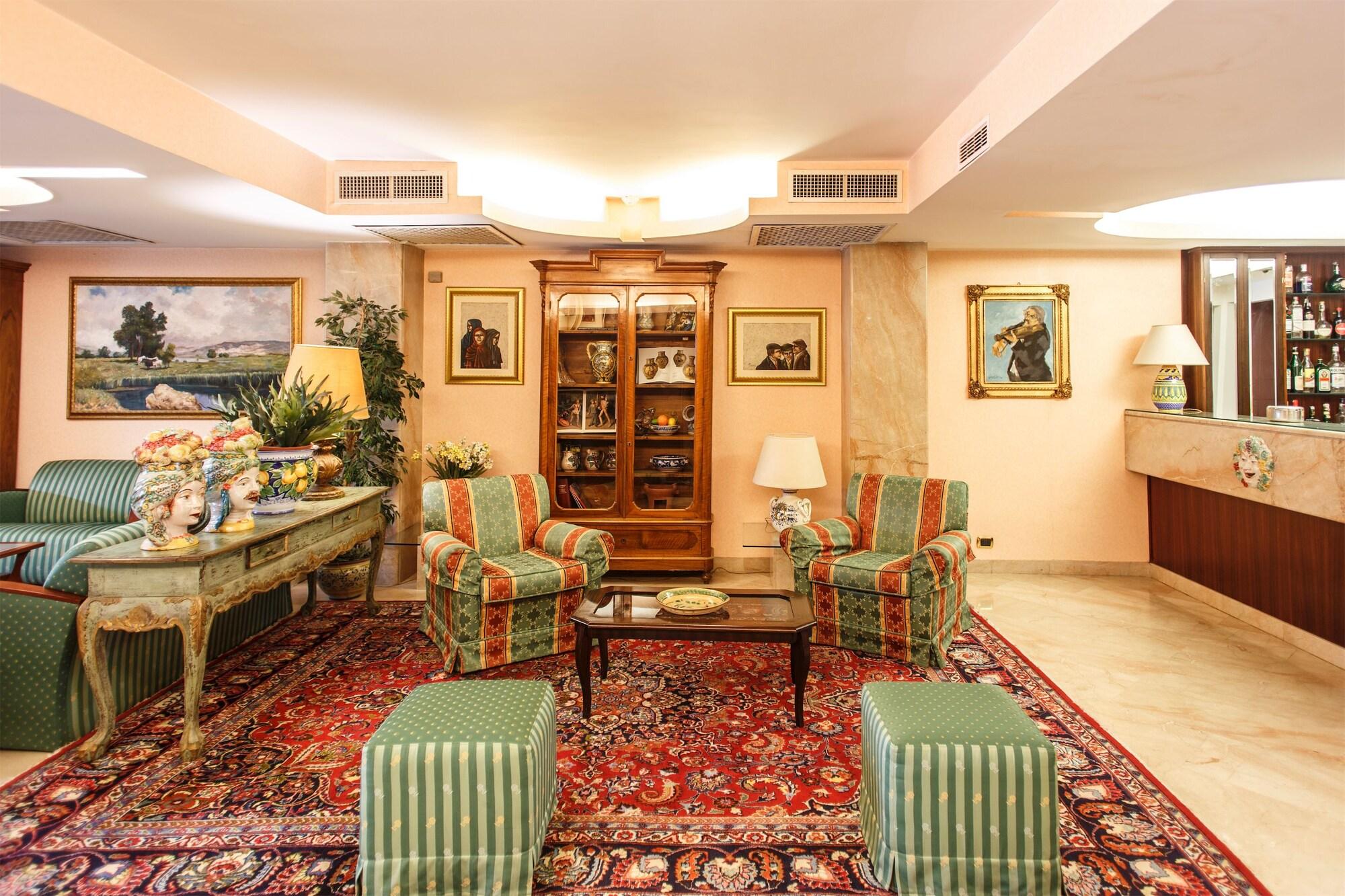 Vista Lobby Colleverde Park Hotel